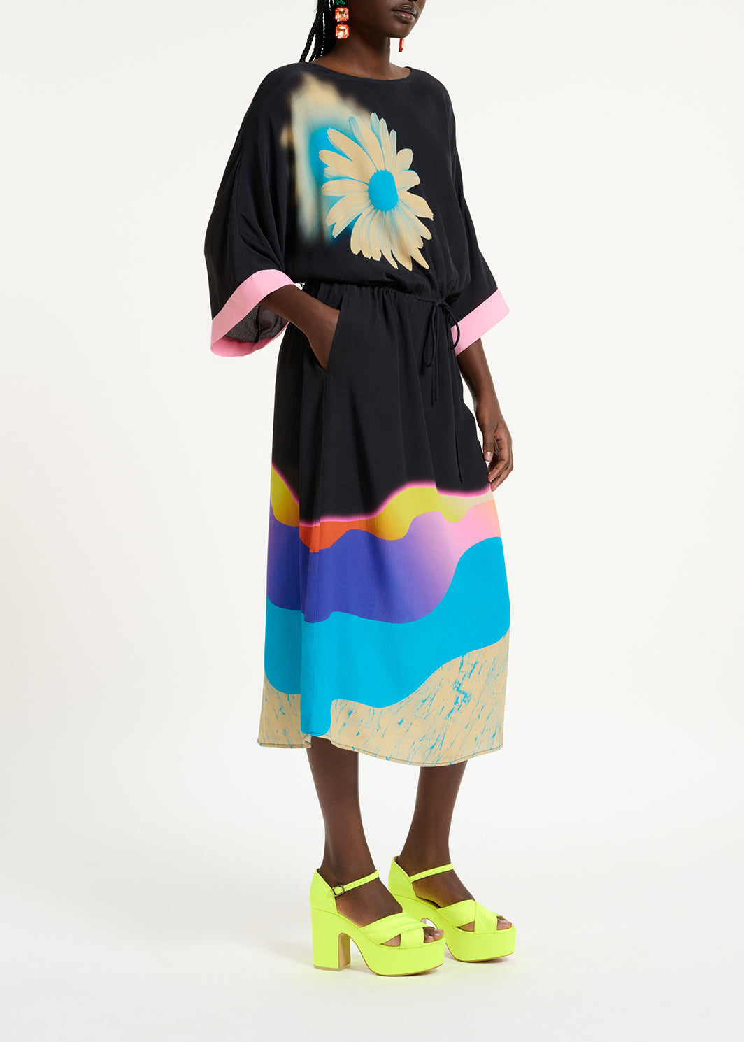 Black midi-length dress with multicolor print RE—SSENTIEL | Essentiel second hand