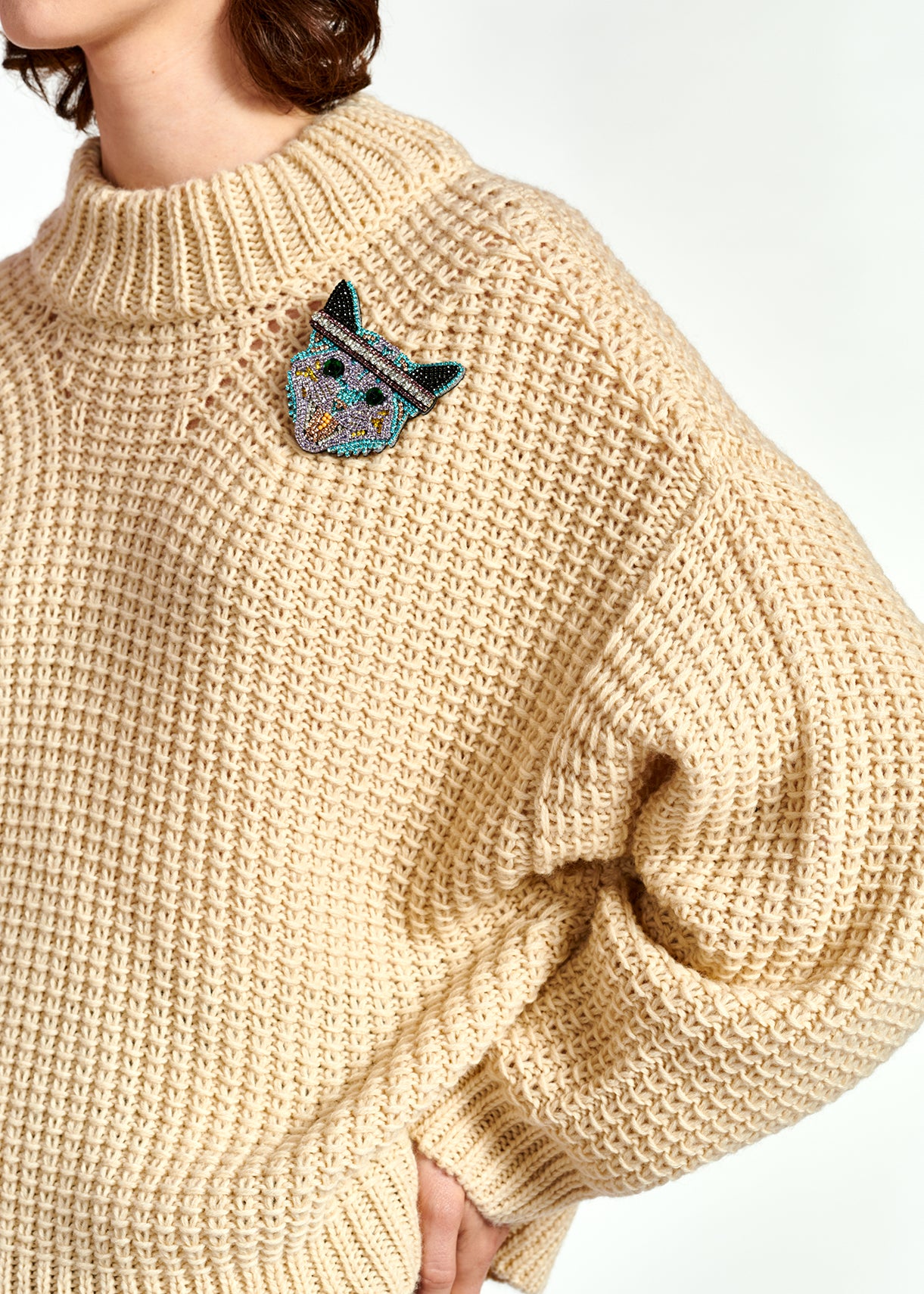 Off-white knitted boxy sweater RE—SSENTIEL | Essentiel second hand