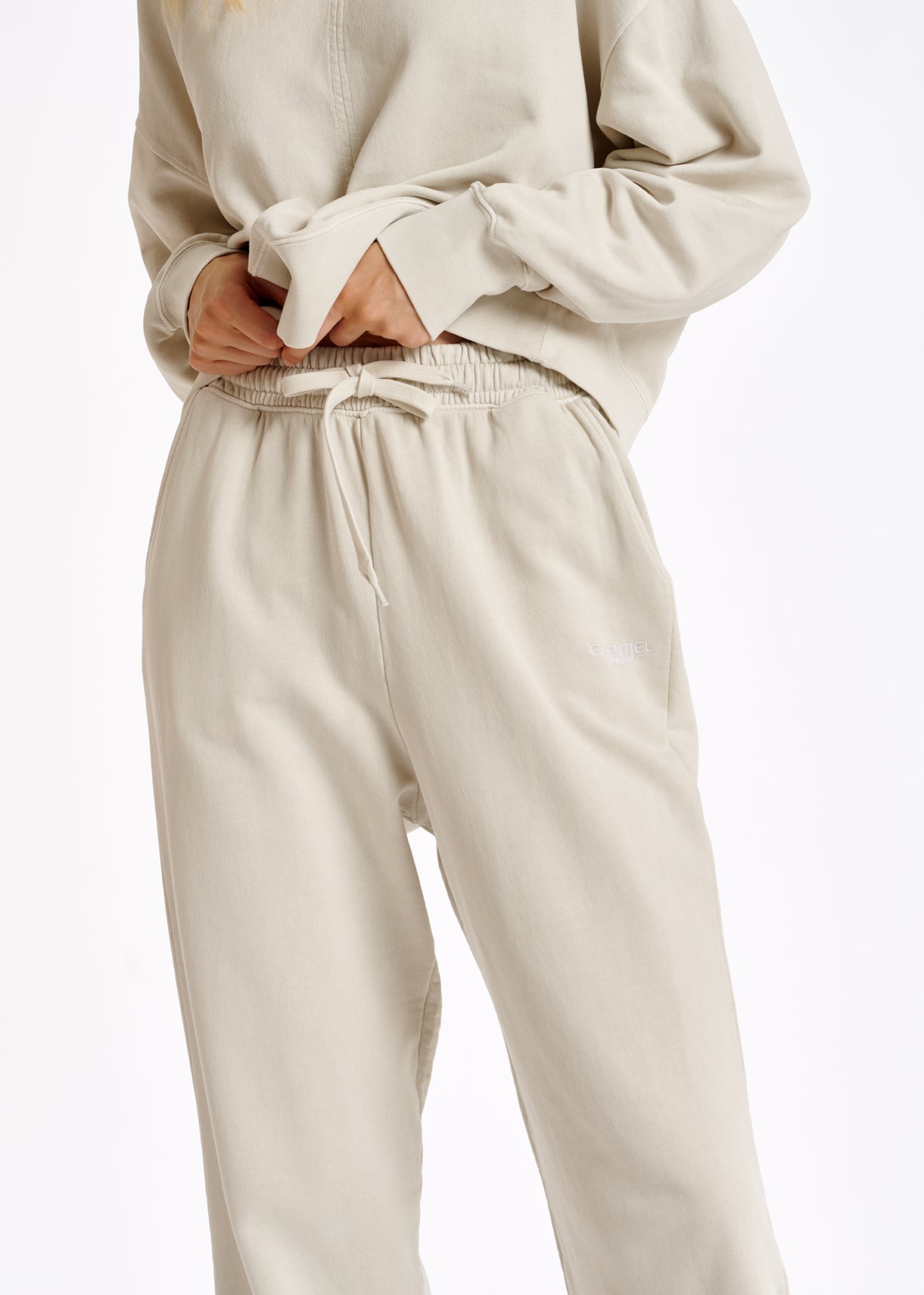 Off-white organic-cotton jersey sweatpants RE—SSENTIEL | Essentiel second hand