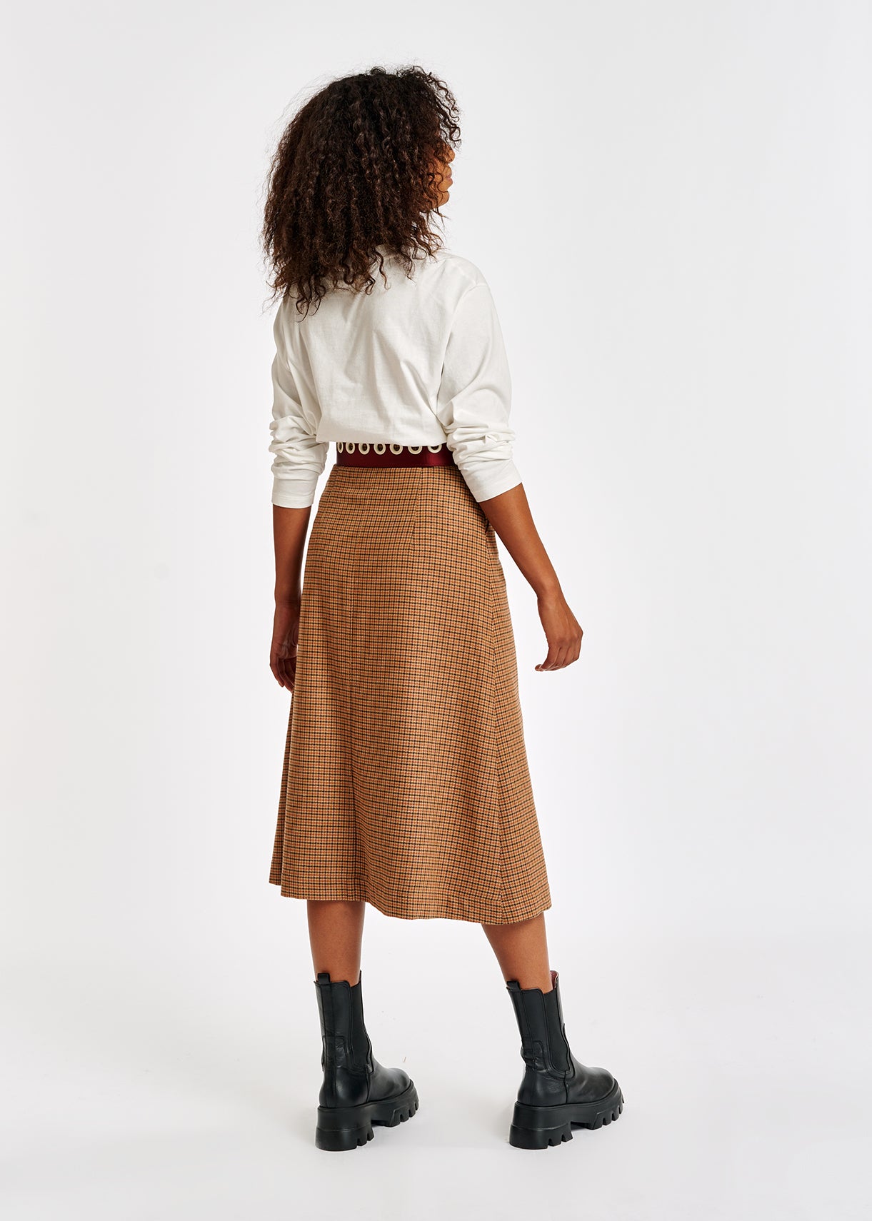 Brown check midi-length skirt RE—SSENTIEL | Essentiel second hand