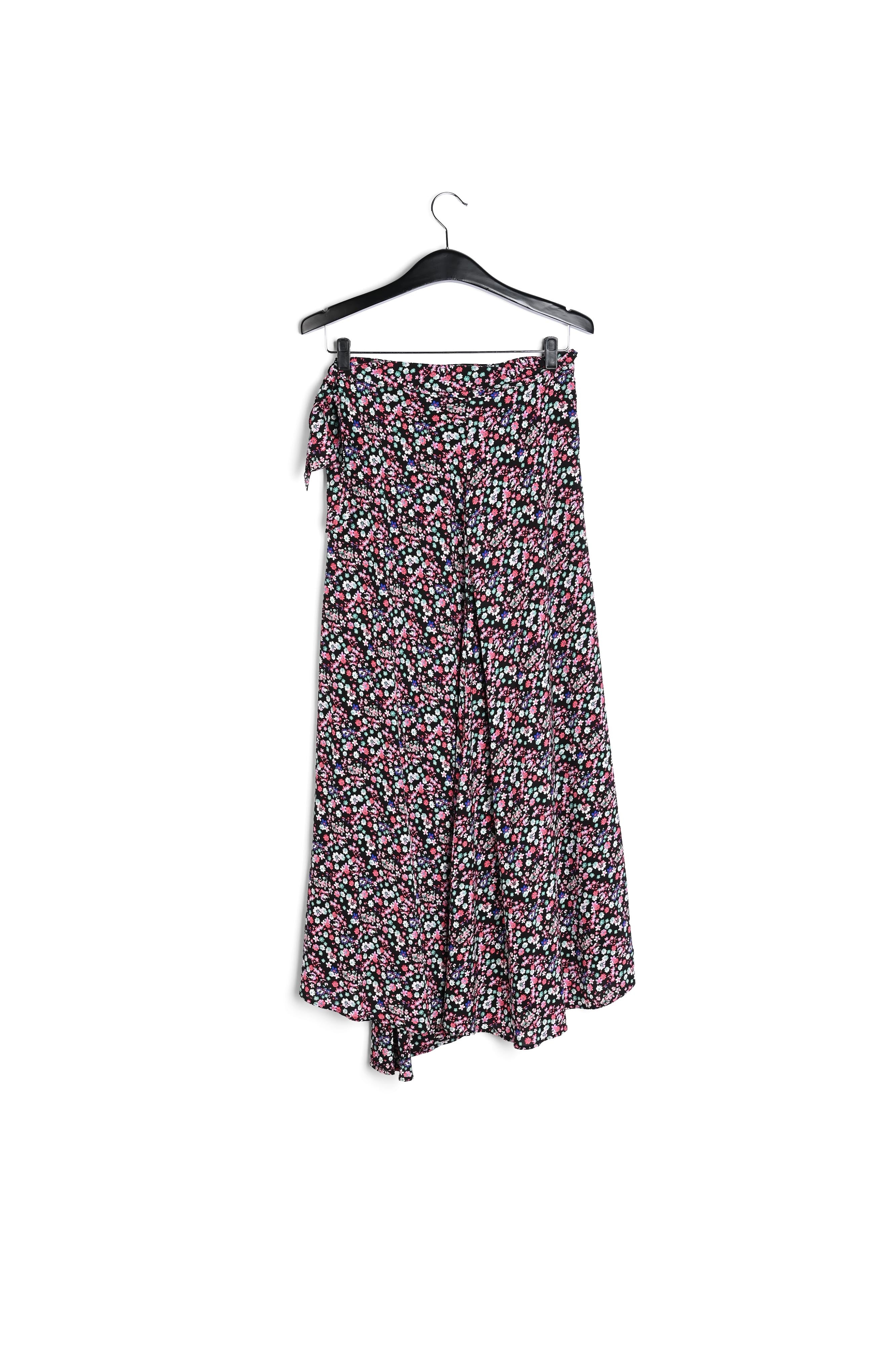 Jupe maxi noire cache-cœur à imprimé floral RE—SSENTIEL | Essentiel second hand