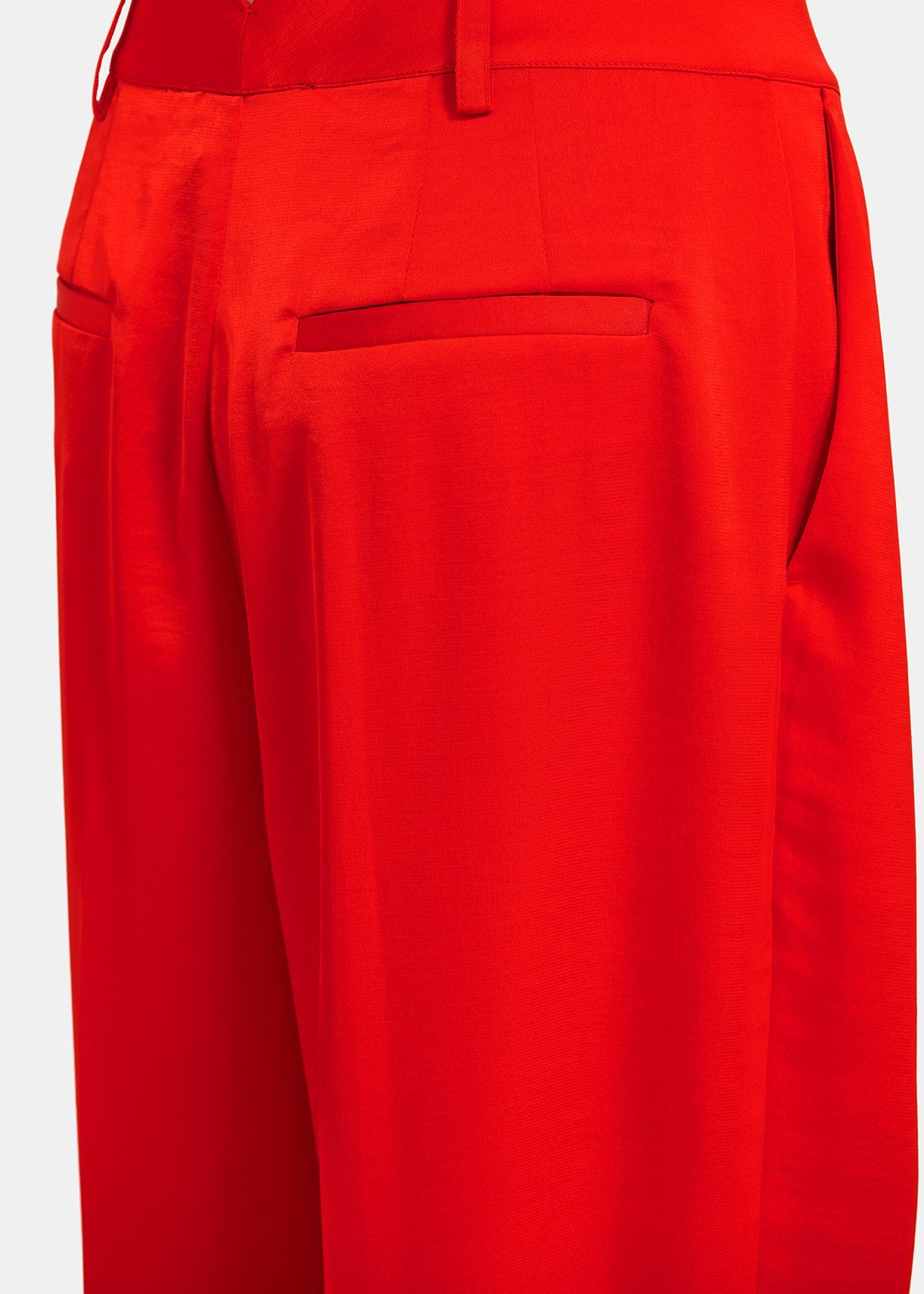 Red tapered-leg satin pants RE—SSENTIEL | Essentiel second hand