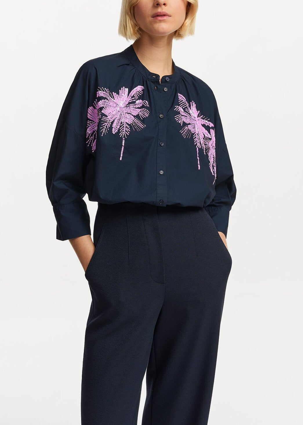 Chemise en coton bleu marine à broderie RE—SSENTIEL | Essentiel second hand