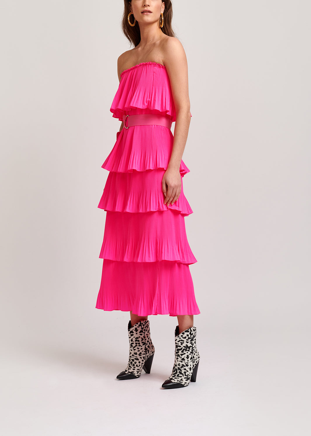 Neon pink tiered strapless dress RE—SSENTIEL | Essentiel second hand