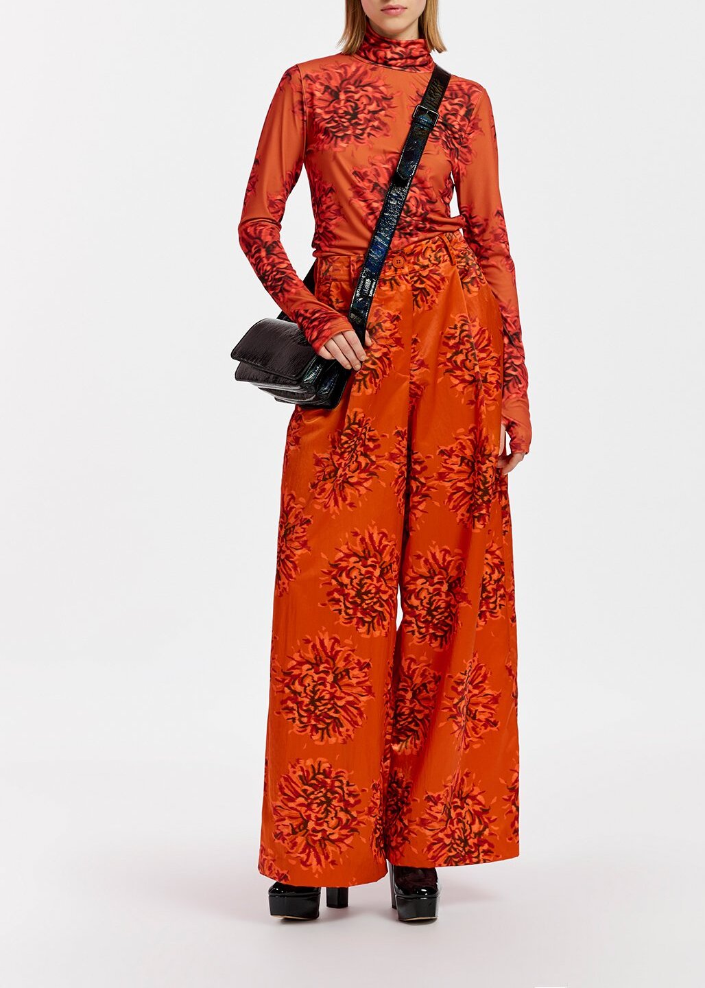 Orange, burgundy and light orange floral-print turtleneck top RE—SSENTIEL | Essentiel second hand
