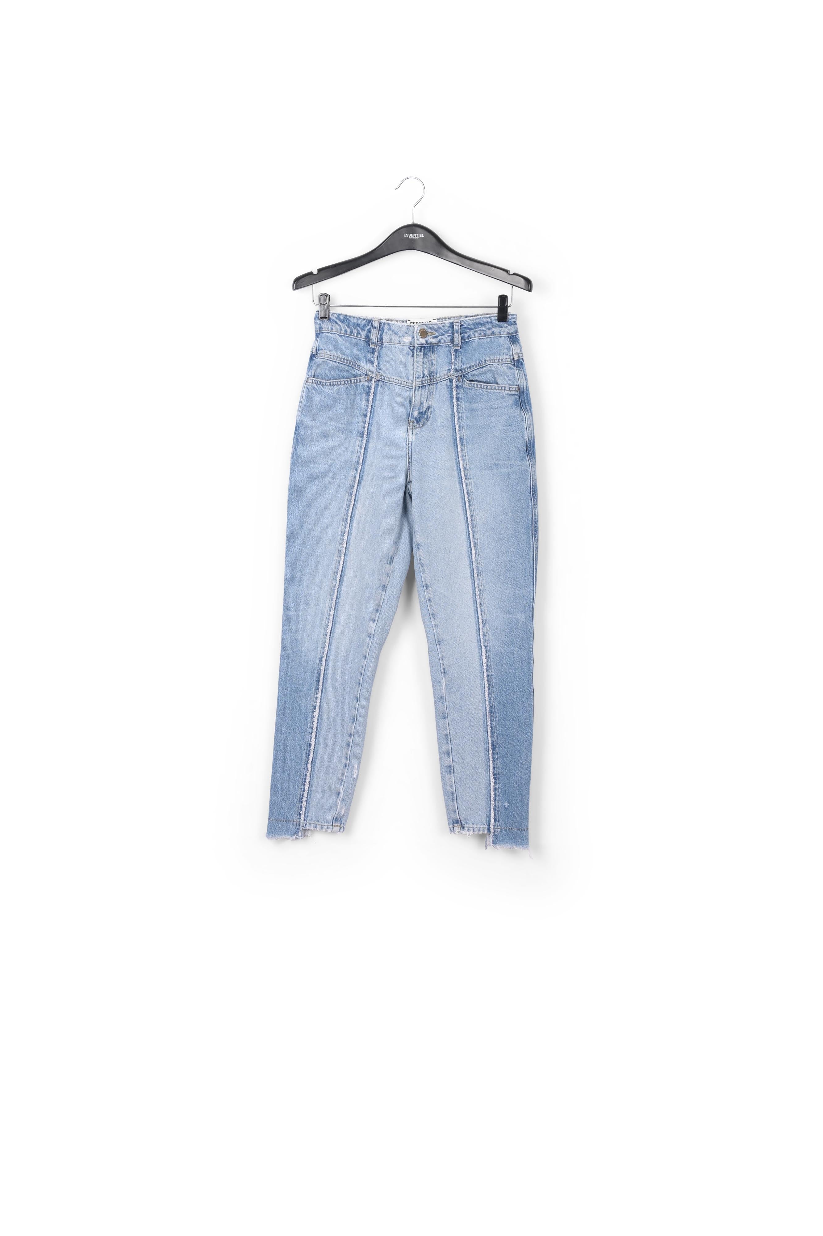 Jean boyfriend bicolore effiloché RE—SSENTIEL | Essentiel second hand
