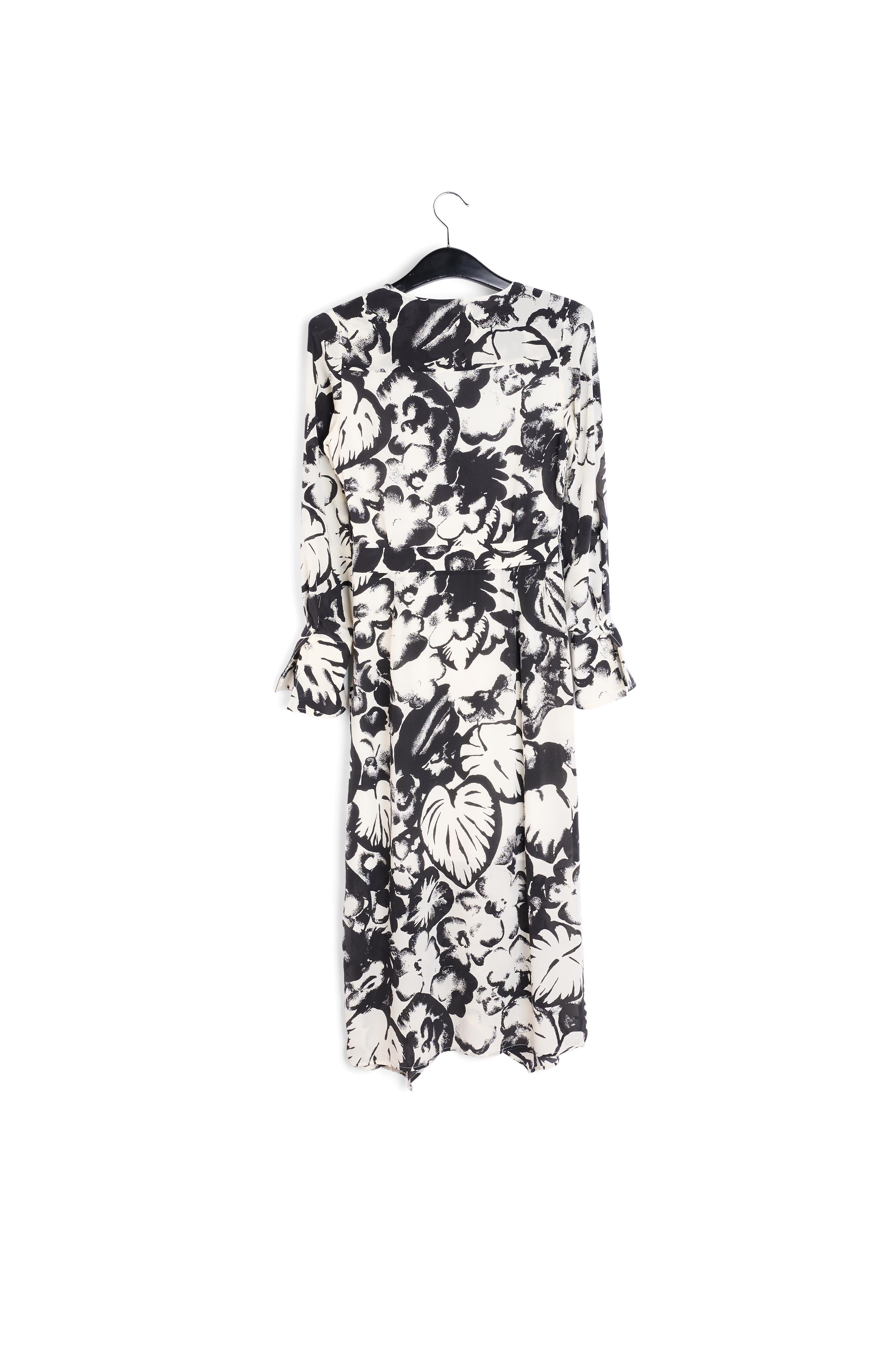 Gebroken witte zijden midi-jurk met botanische print RE—SSENTIEL | Essentiel second hand