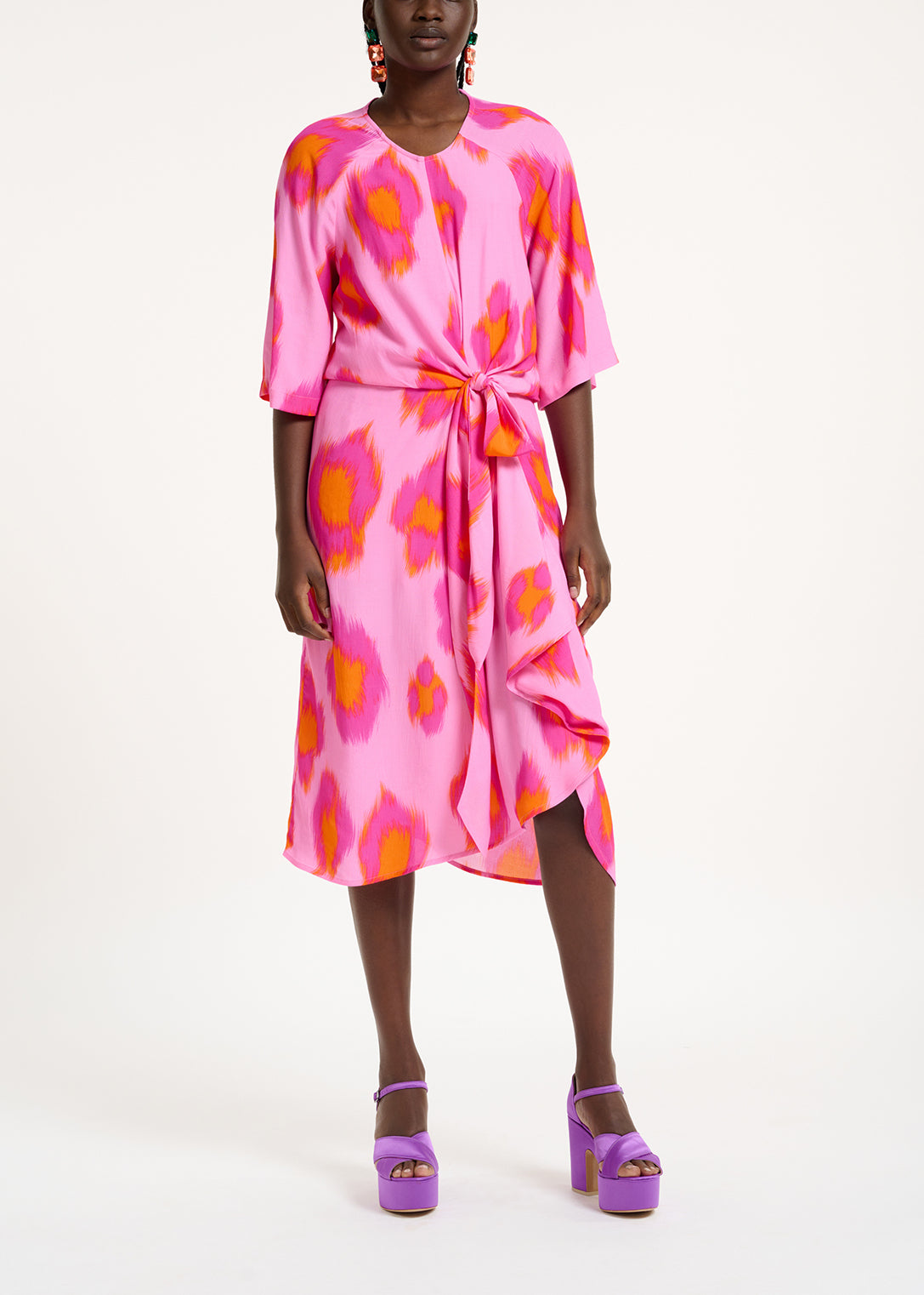 Robe midi à imprimé léopard rose, pourpre et orange RE—SSENTIEL | Essentiel second hand