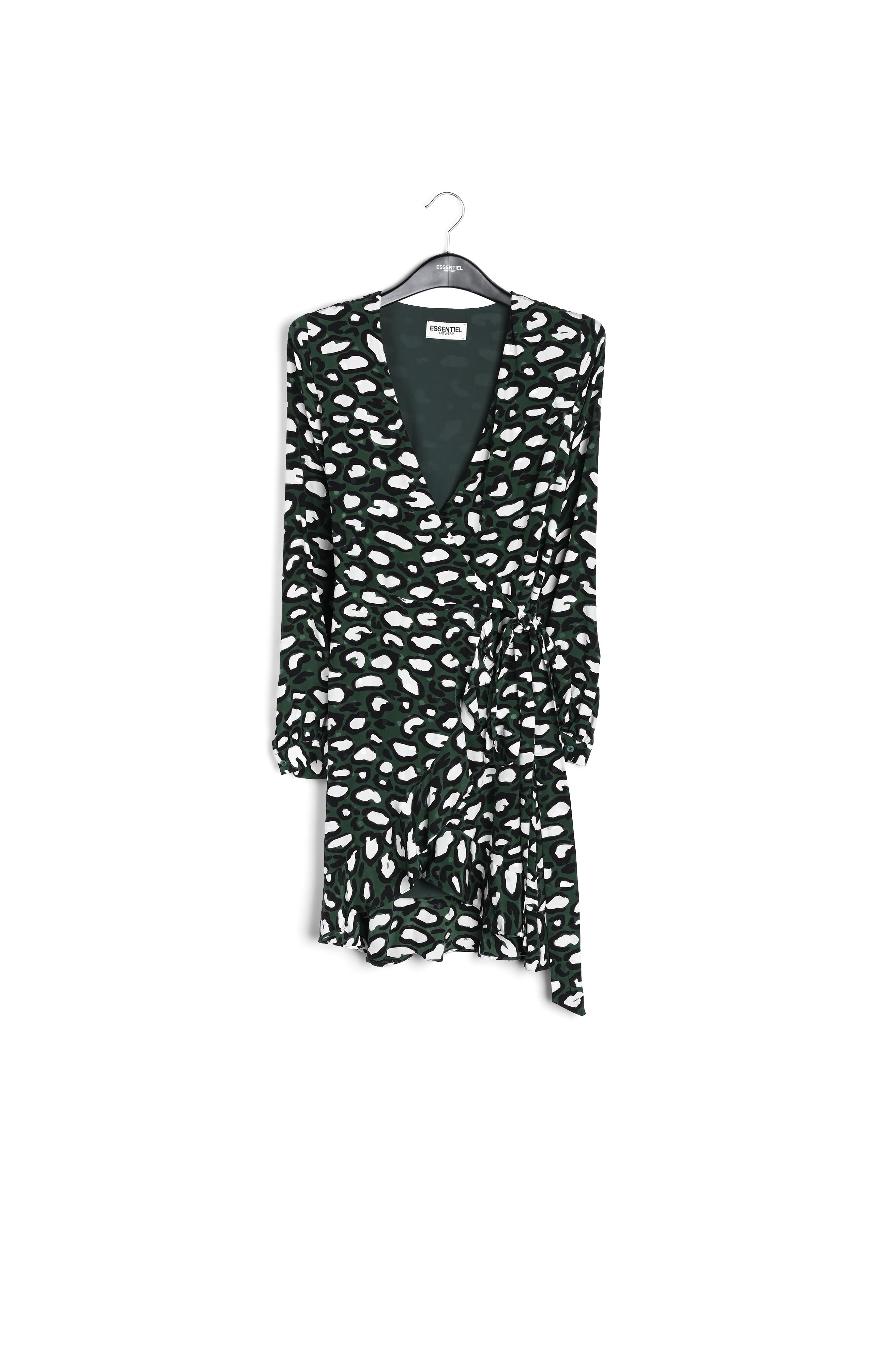 Flesgroene zijden wikkeljurk met luipaardprint RE—SSENTIEL | Essentiel second hand