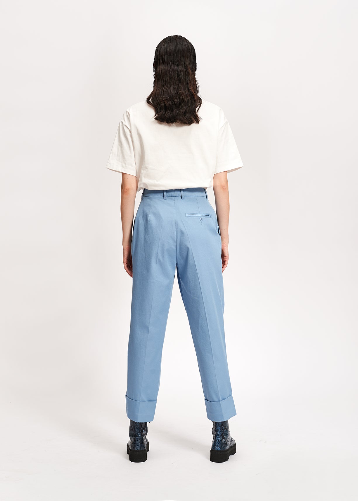 Lichtblauwe katoenmix broek met rechte pijpen RE—SSENTIEL | Essentiel second hand