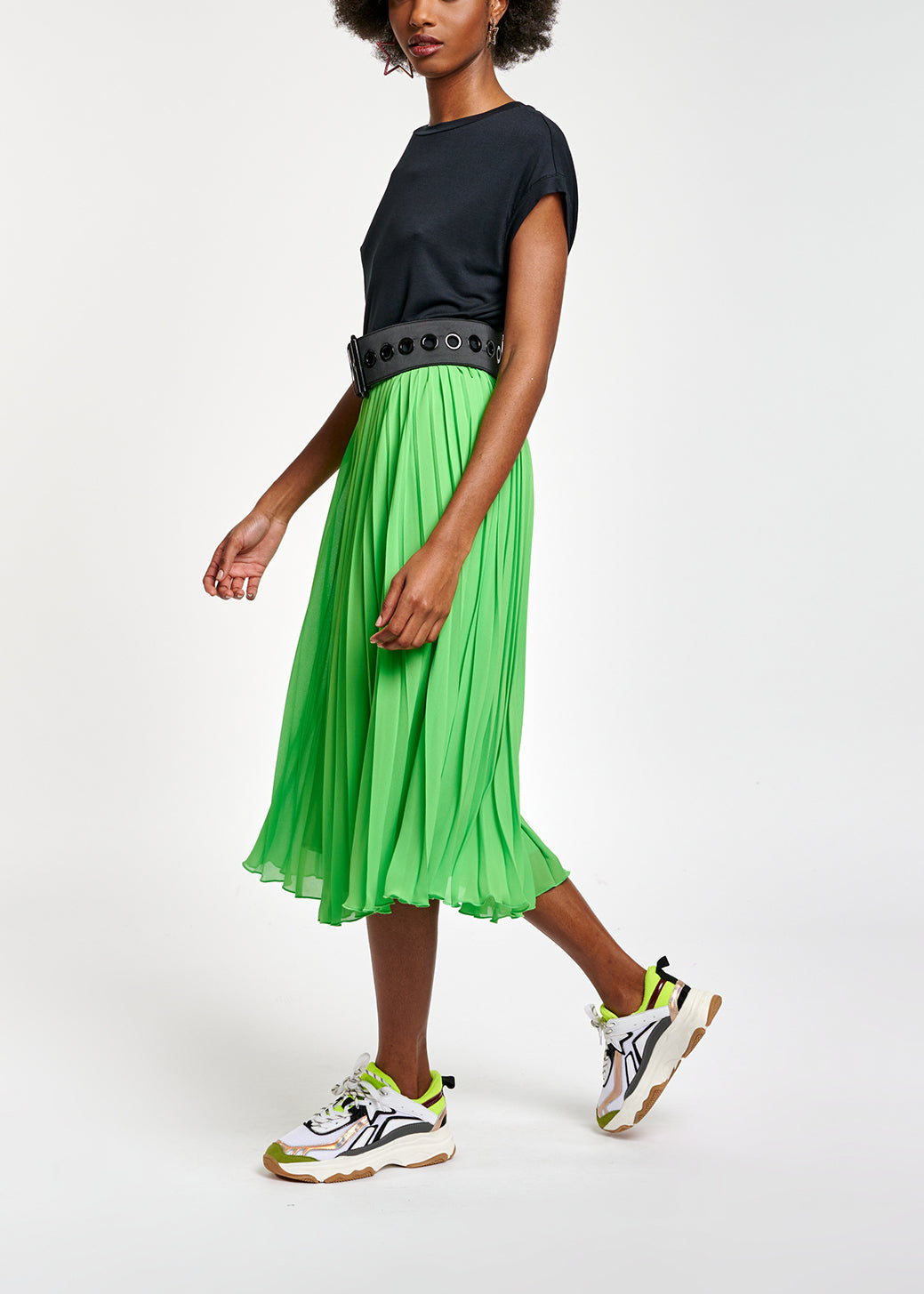 Bright green plissé midi skirt RE—SSENTIEL | Essentiel second hand
