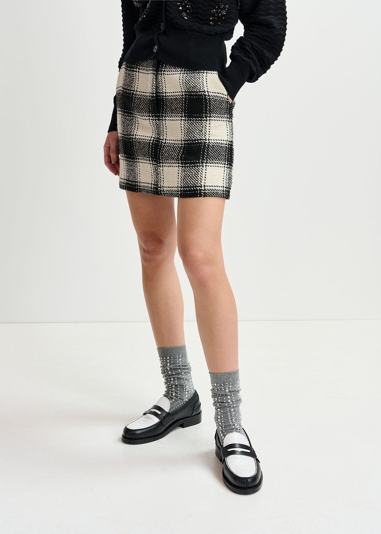 Ecru and black checked mini skirt RE—SSENTIEL | Essentiel second hand