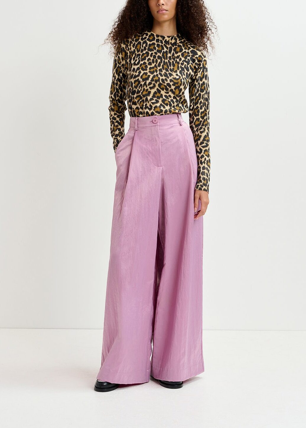 Pull en côtes beige au motif léopard RE—SSENTIEL | Essentiel second hand