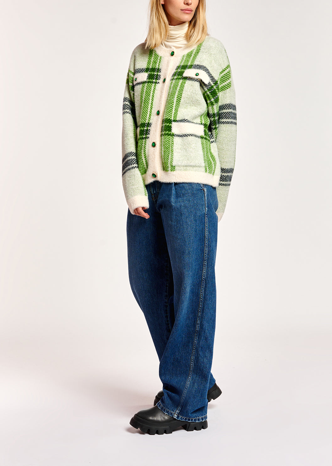 Off-white and green check cardigan RE—SSENTIEL | Essentiel second hand