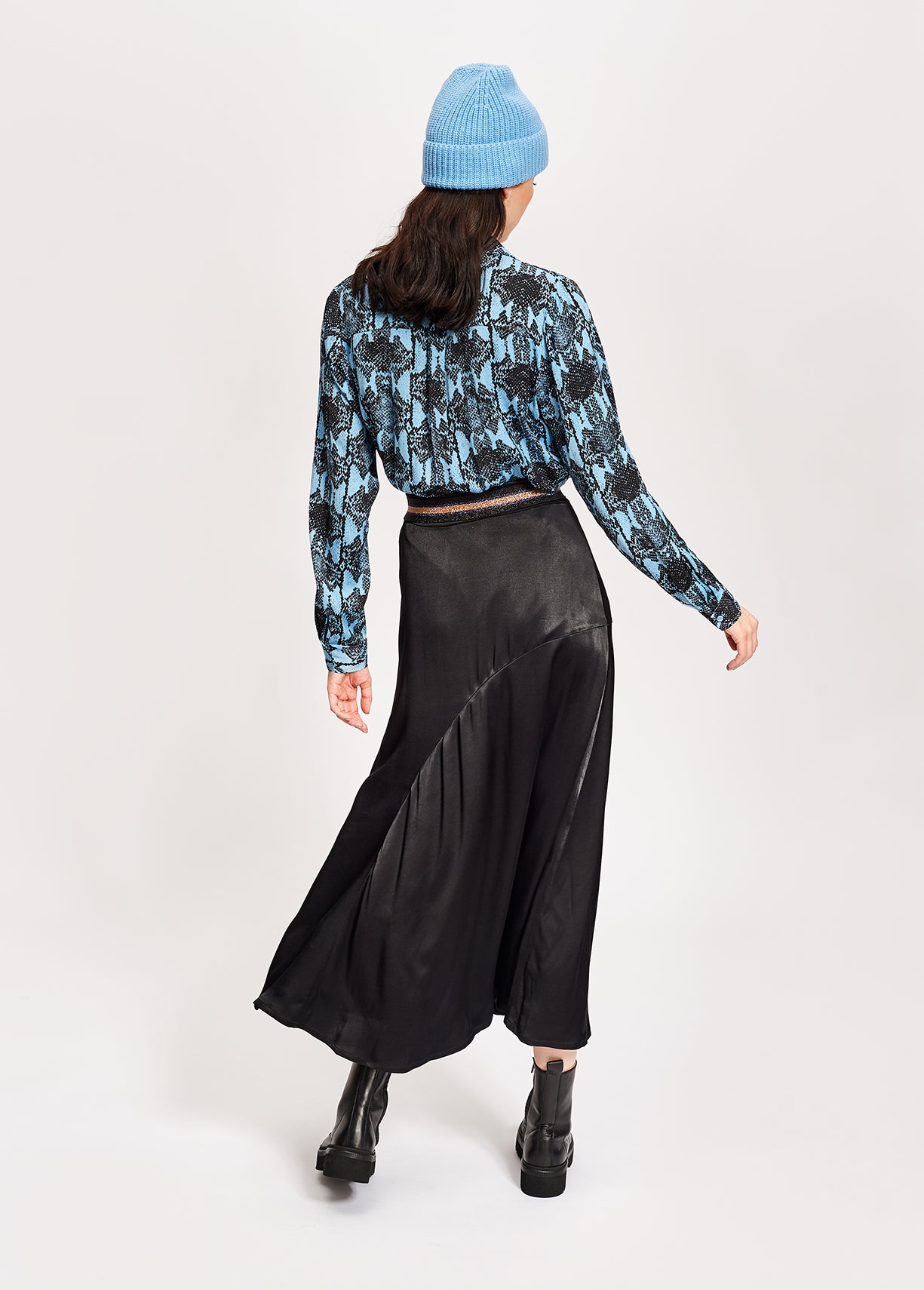 Blue shirt with snake print RE—SSENTIEL | Essentiel second hand