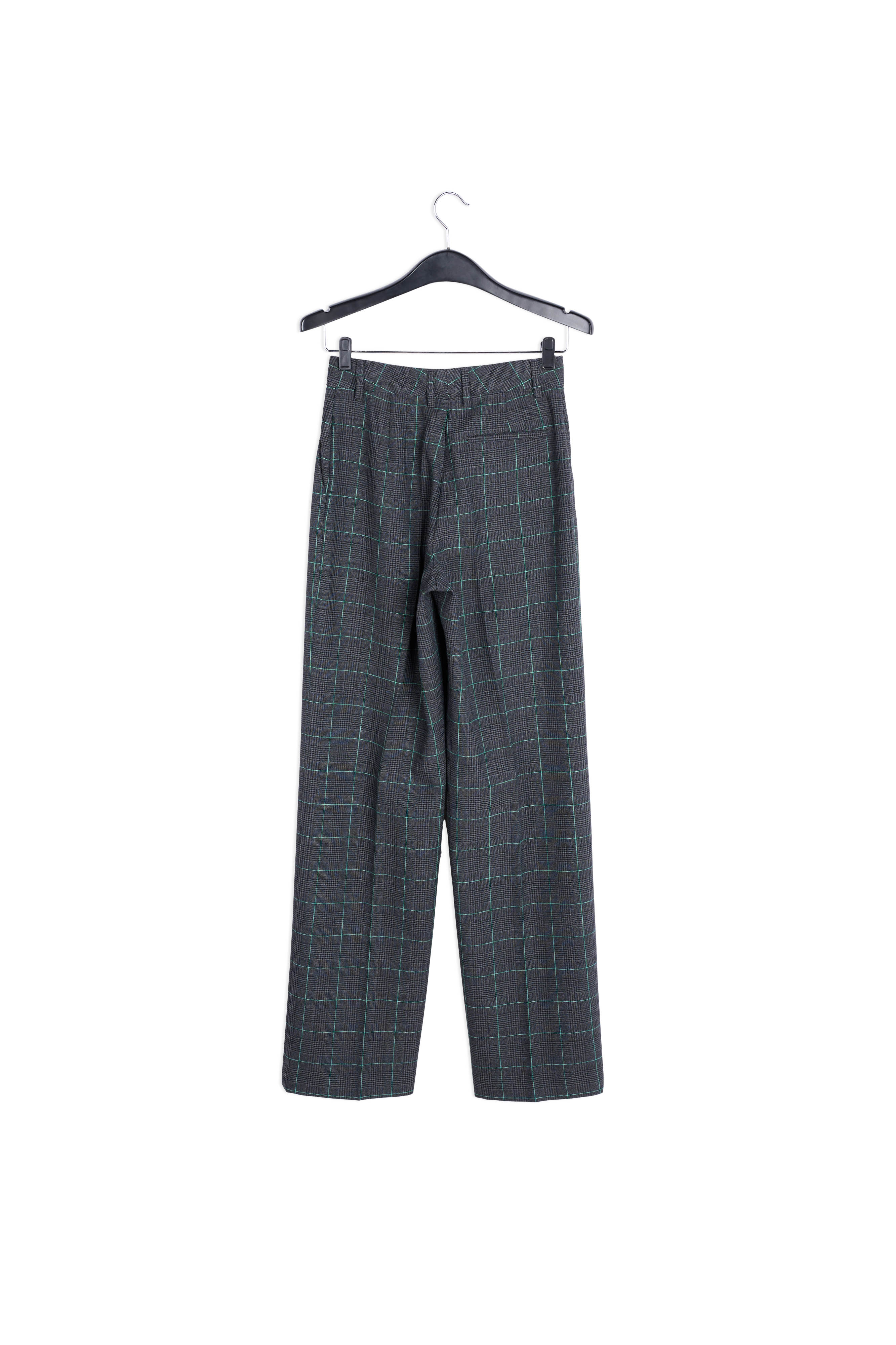 Waverly pantalons RE—SSENTIEL | Essentiel second hand