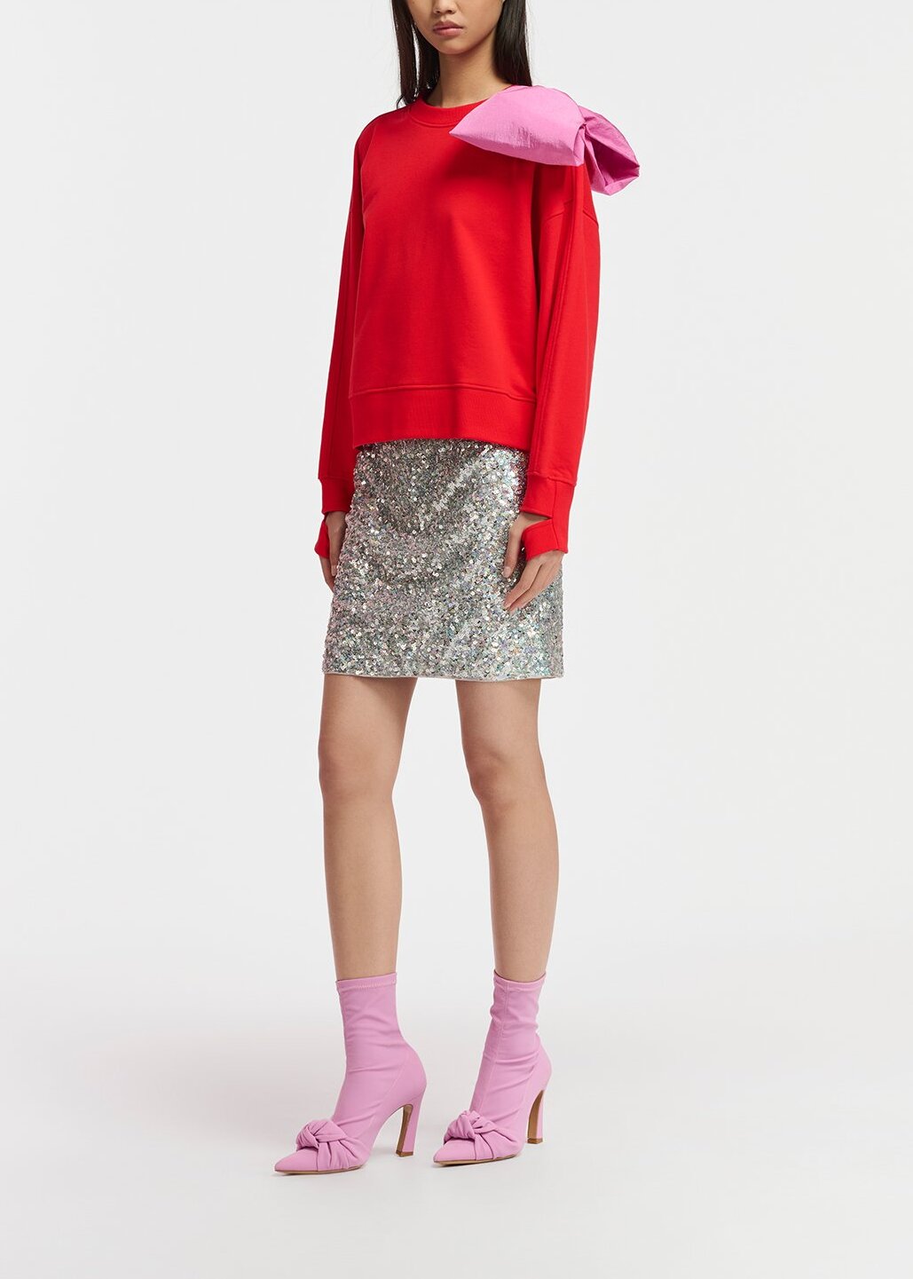 Sweatshirt rouge avec noeud rose RE—SSENTIEL | Essentiel second hand