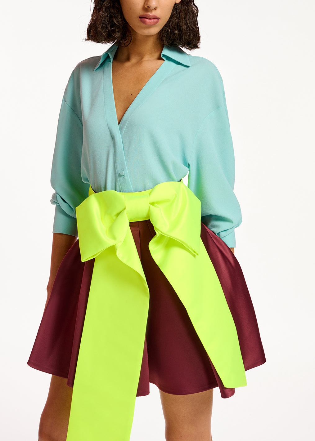 Turquoise V-neck shirt RE—SSENTIEL | Essentiel second hand