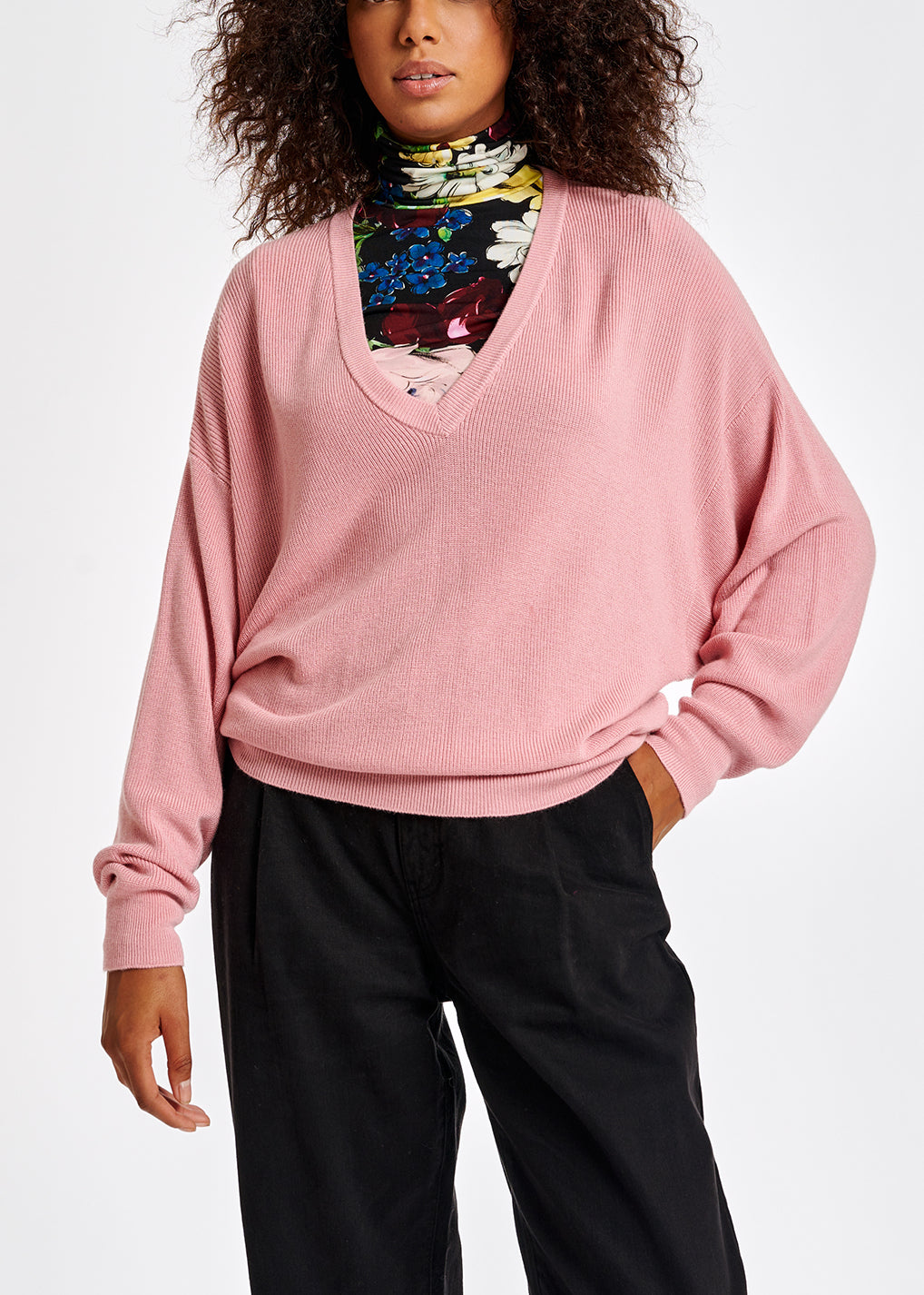 Pink ribbed V-neck sweater RE—SSENTIEL | Essentiel second hand