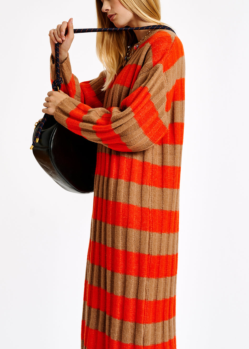 Astripes robe RE—SSENTIEL | Essentiel second hand