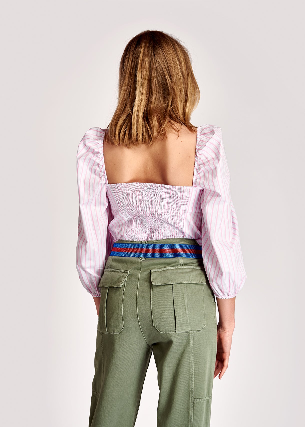 Wit en roze gestreepte top met pofmouwen RE—SSENTIEL | Essentiel second hand