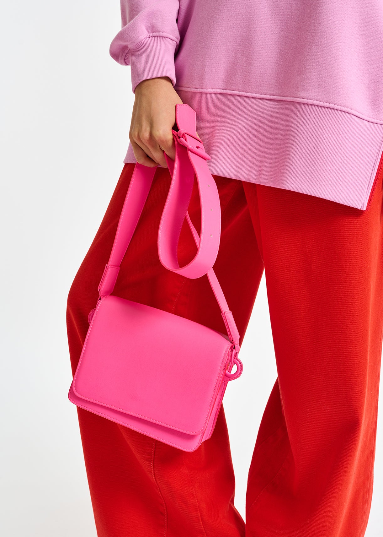 Neon pink faux leather shoulder bag RE—SSENTIEL | Essentiel second hand
