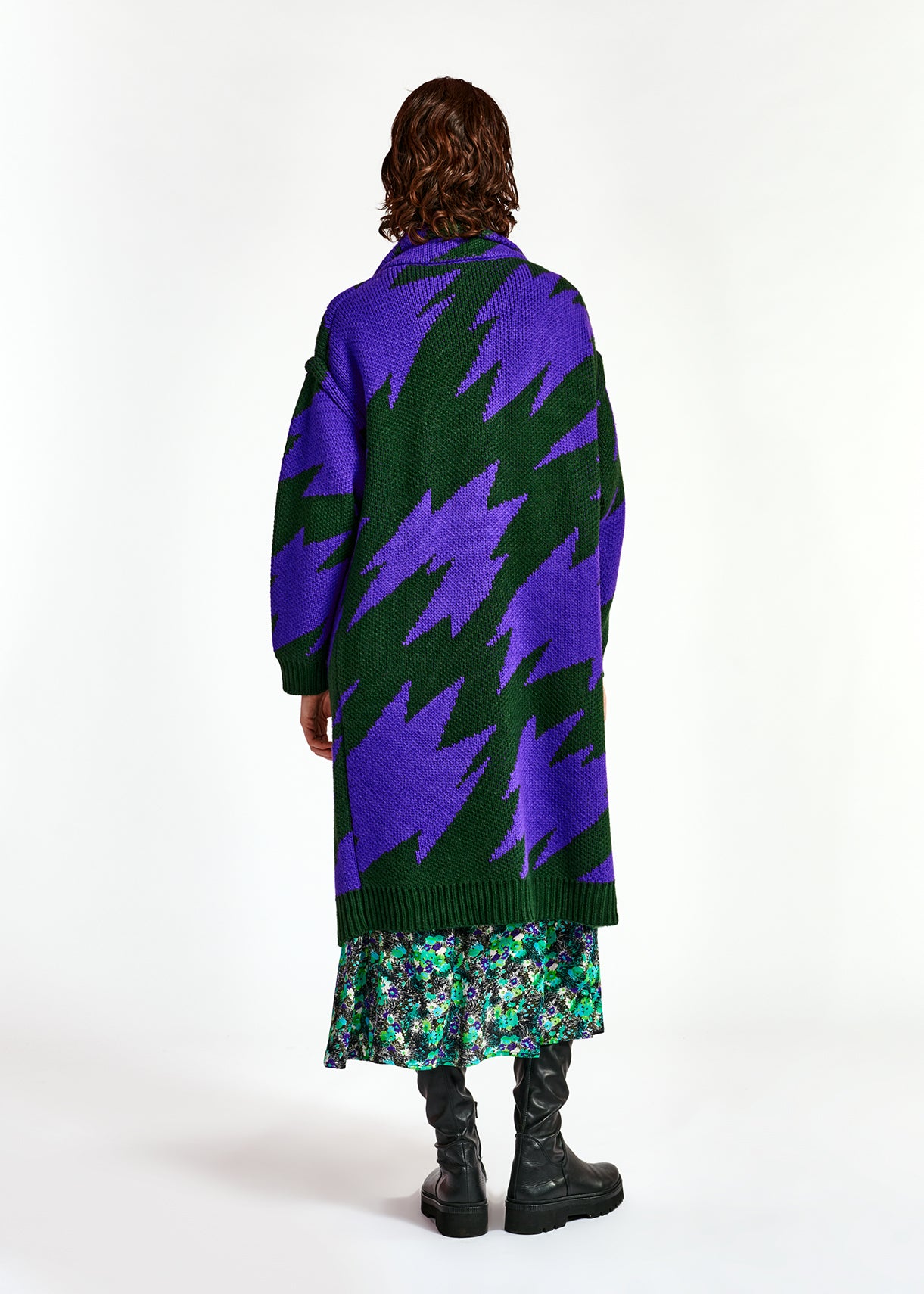 Manteau tricoté noir et pourpre RE—SSENTIEL | Essentiel second hand