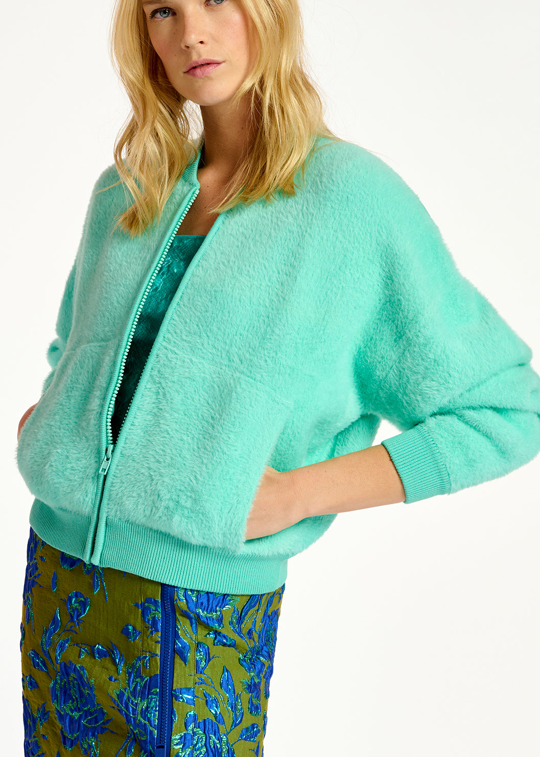 Blouson aviateur turquoise en tricot pelucheux RE—SSENTIEL | Essentiel second hand