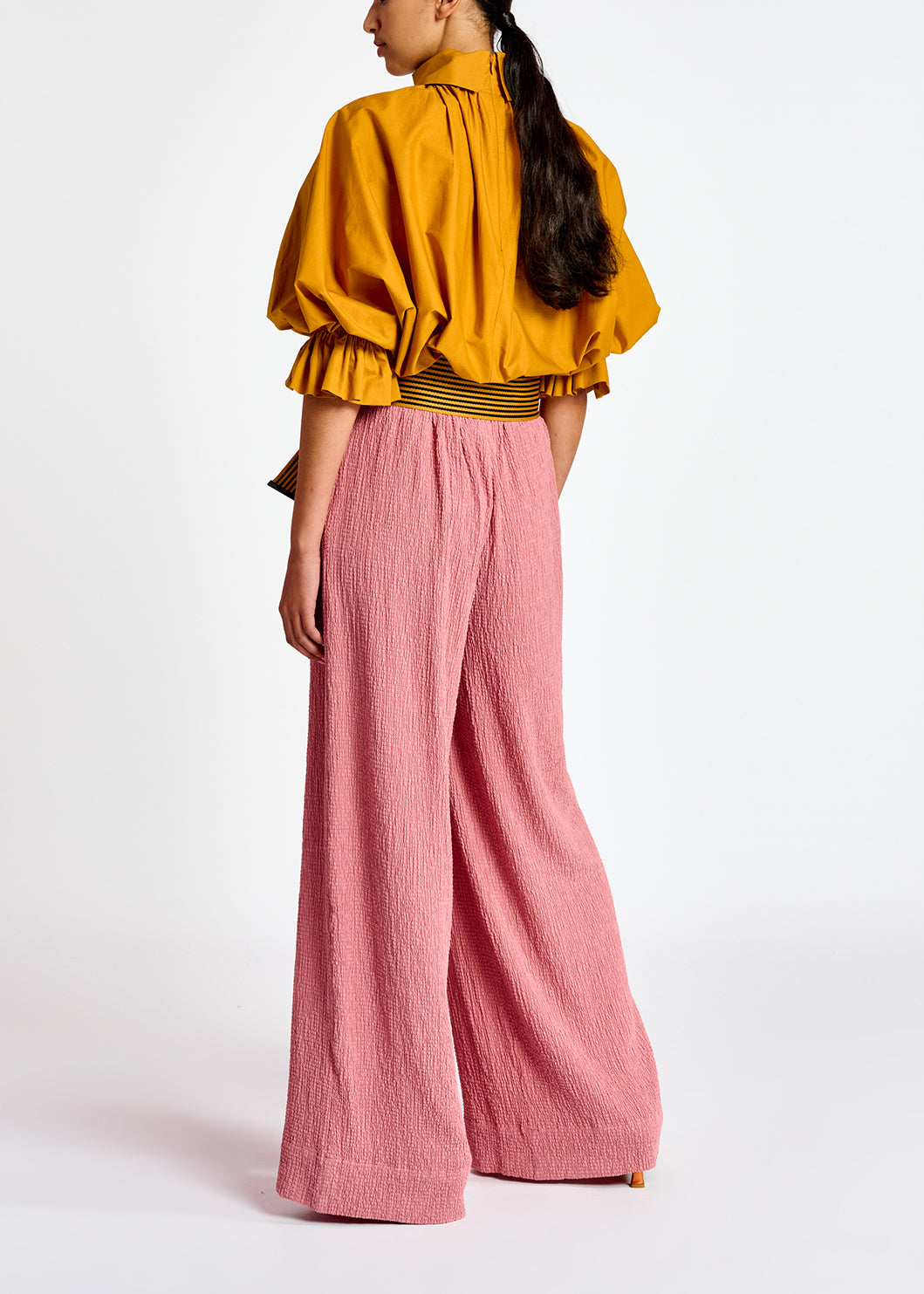 Ochre voluminous cotton top with high collar RE—SSENTIEL | Essentiel second hand