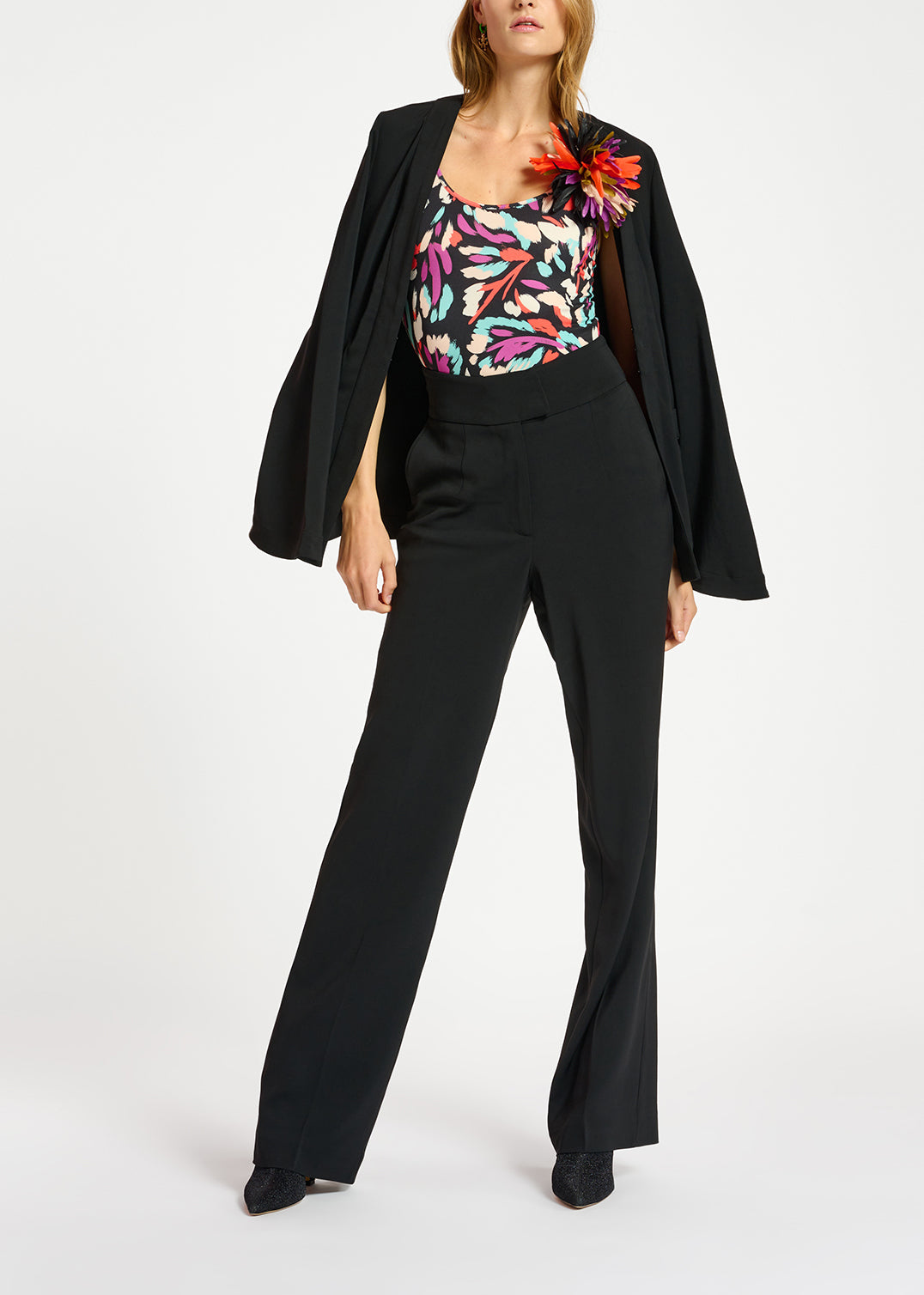 Black viscose-satin straight-leg pants RE—SSENTIEL | Essentiel second hand