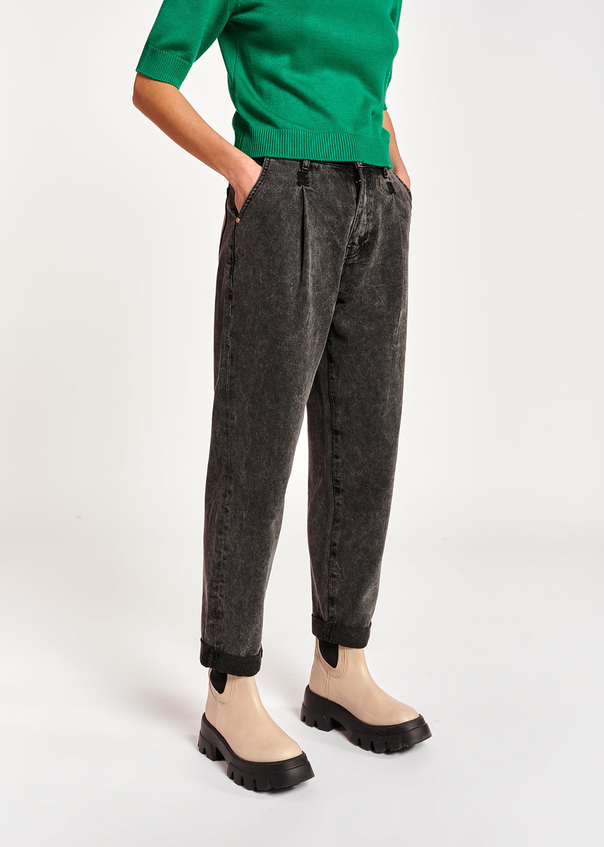 Dark grey high-rise tapered jeans RE—SSENTIEL | Essentiel second hand