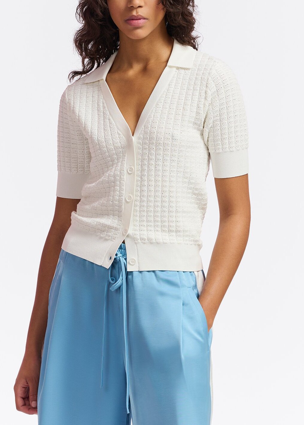 Off-white knitted V-neck top RE—SSENTIEL | Essentiel second hand