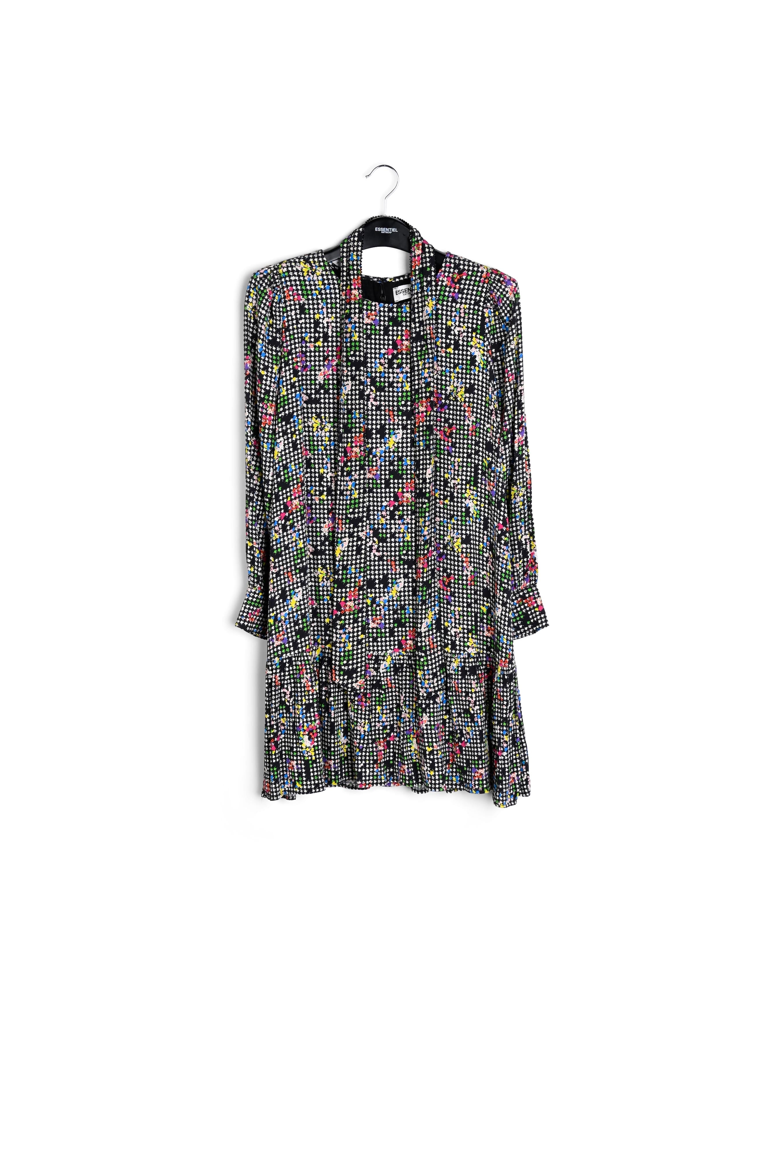 Zwart en witte mini-jurk met volantzoom RE—SSENTIEL | Essentiel second hand