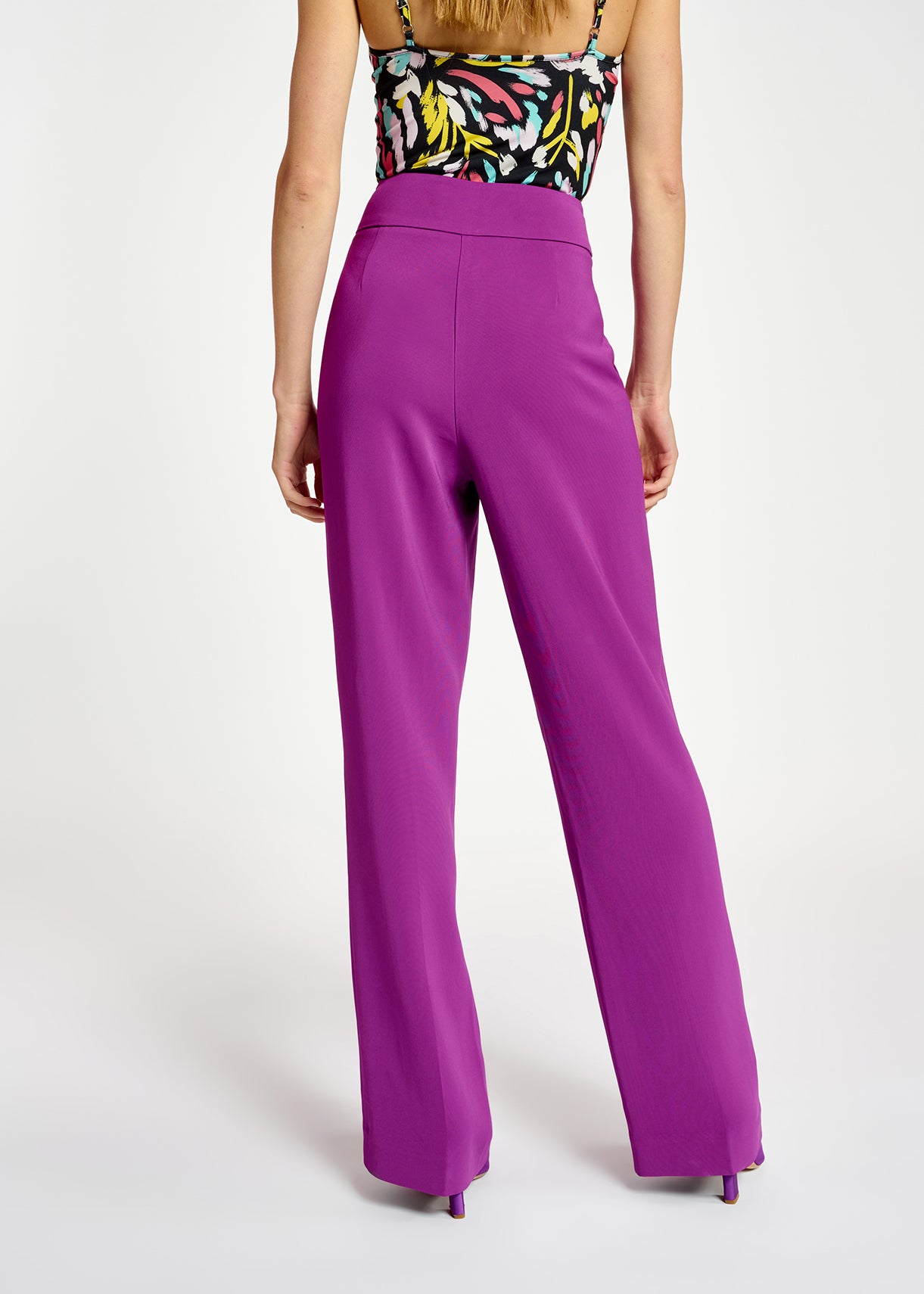 Purple viscose-satin straight-leg pants RE—SSENTIEL | Essentiel second hand