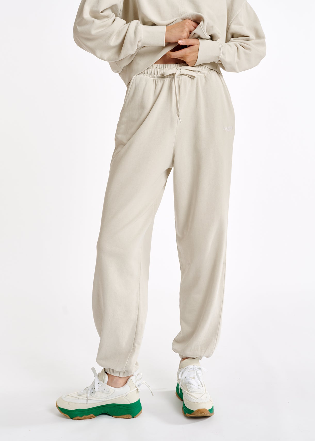 Off-white organic-cotton jersey sweatpants RE—SSENTIEL | Essentiel second hand