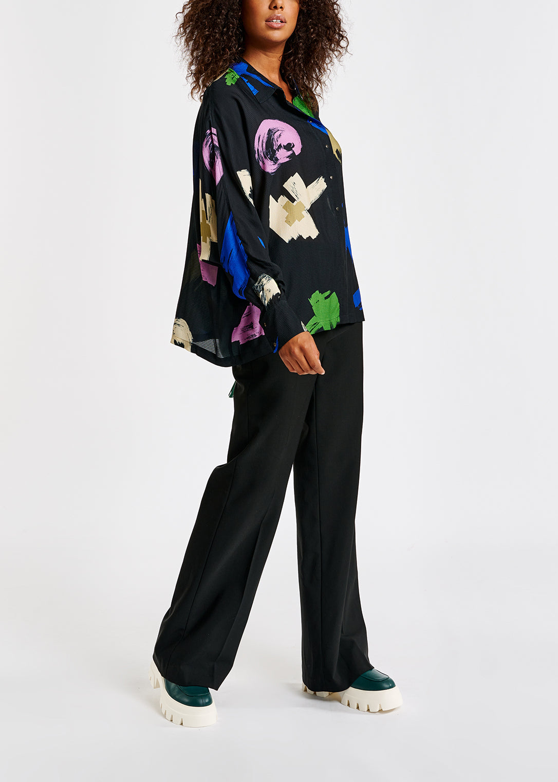 Marineblauw oversized hemd met print RE—SSENTIEL | Essentiel second hand