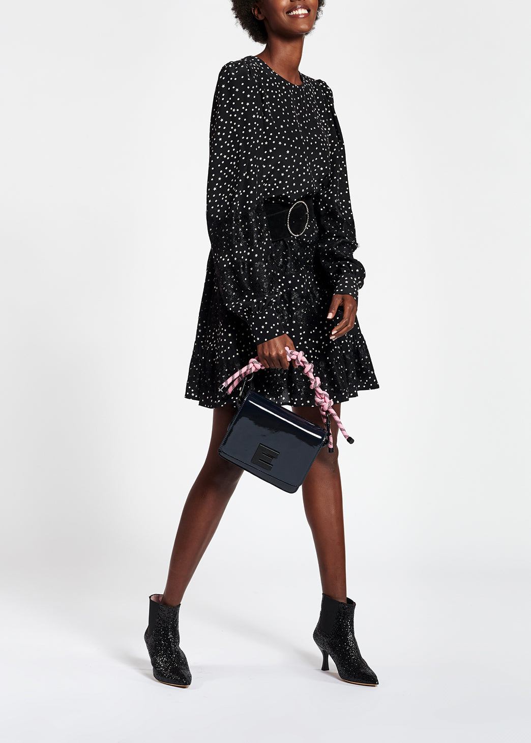 Zwarte mini-jurk met kant RE—SSENTIEL | Essentiel second hand