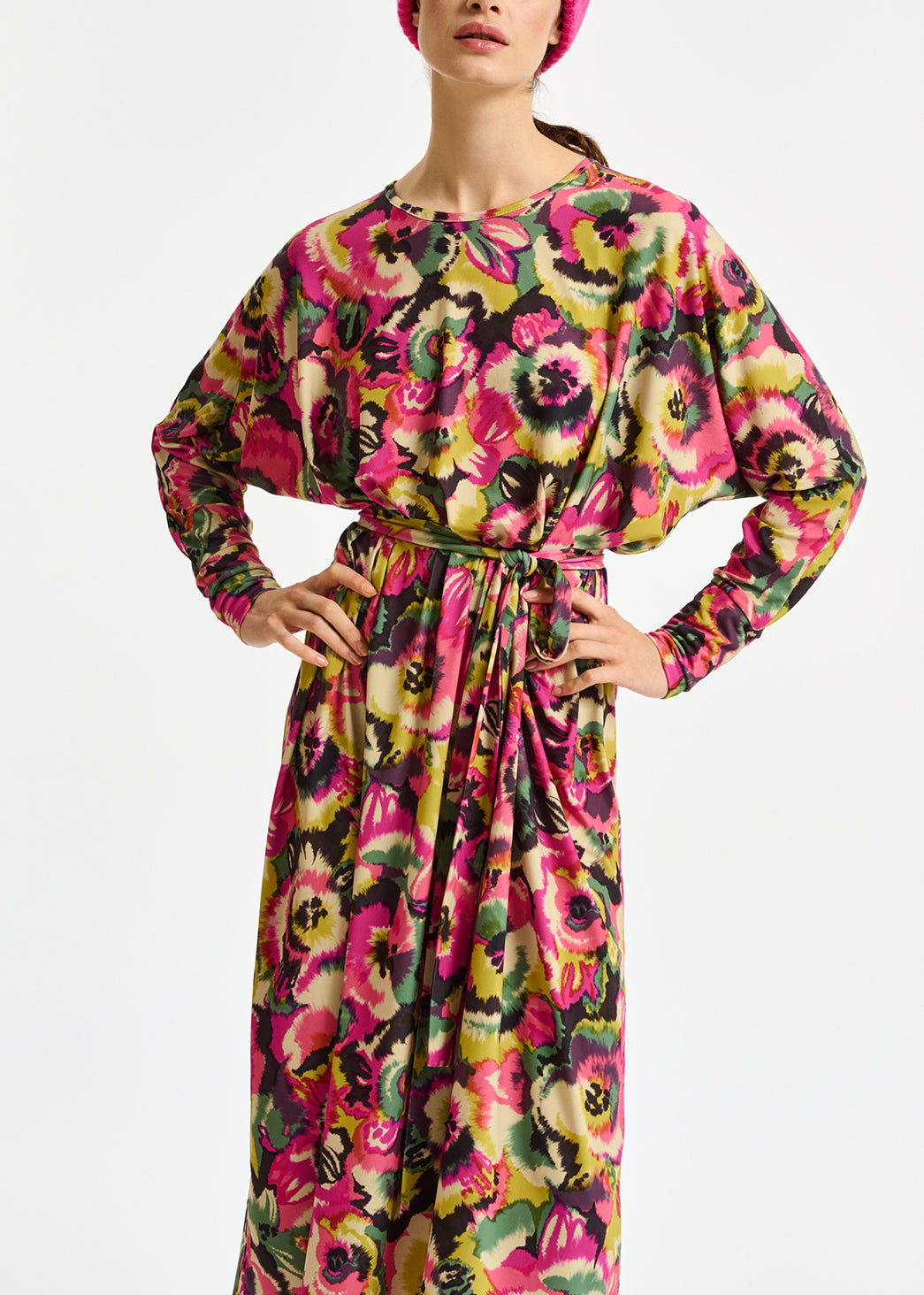 Kleurrijke midi-jurk met bloemenprint RE—SSENTIEL | Essentiel second hand