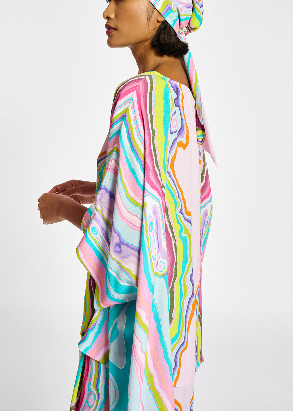 Lilac oversized top with multicolor print RE—SSENTIEL | Essentiel second hand