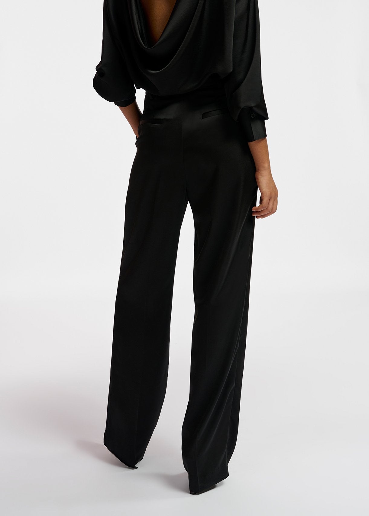 Black tapered-leg satin pants RE—SSENTIEL | Essentiel second hand