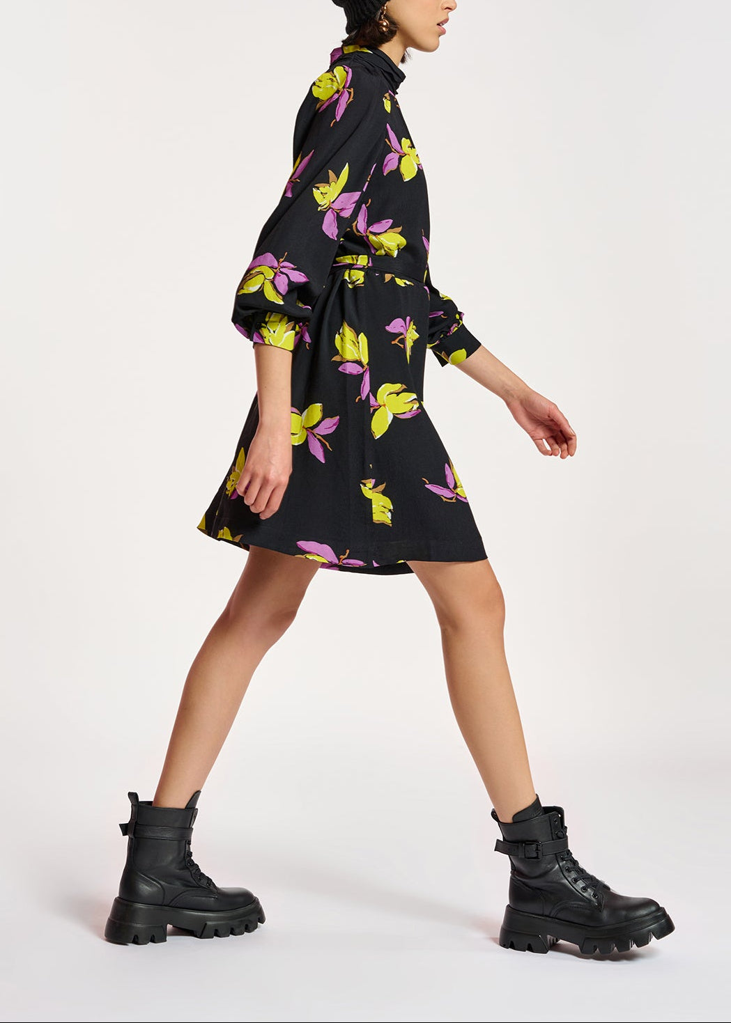 Black floral-printed mini dress RE—SSENTIEL | Essentiel second hand