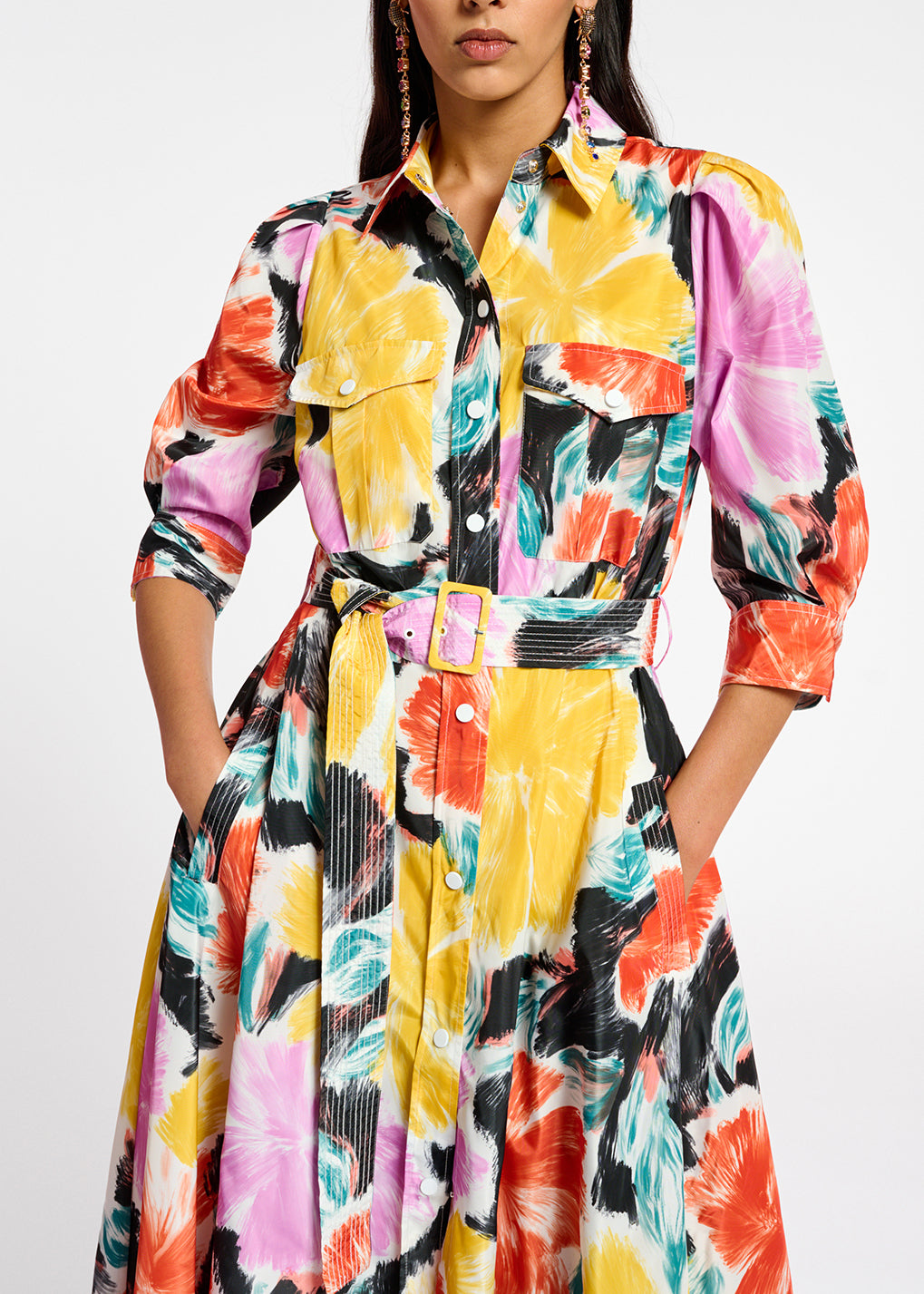 Robe chemise midi à  imprimé fleuri noir, orange et jaune RE—SSENTIEL | Essentiel second hand