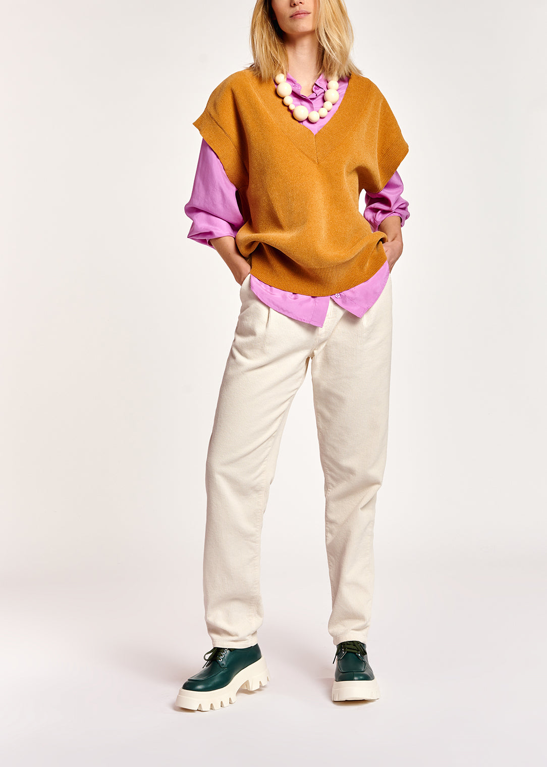 Camel sleeveless knitted vest RE—SSENTIEL | Essentiel second hand