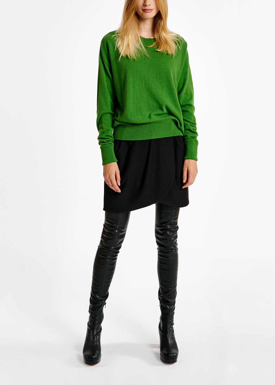 Mini jupe portefeuille noire RE—SSENTIEL | Essentiel second hand