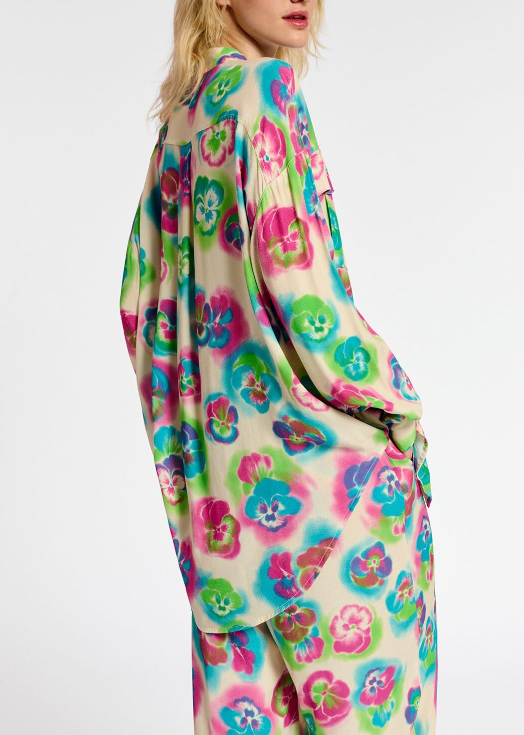 Multicolor oversized shirt with floral print RE—SSENTIEL | Essentiel second hand