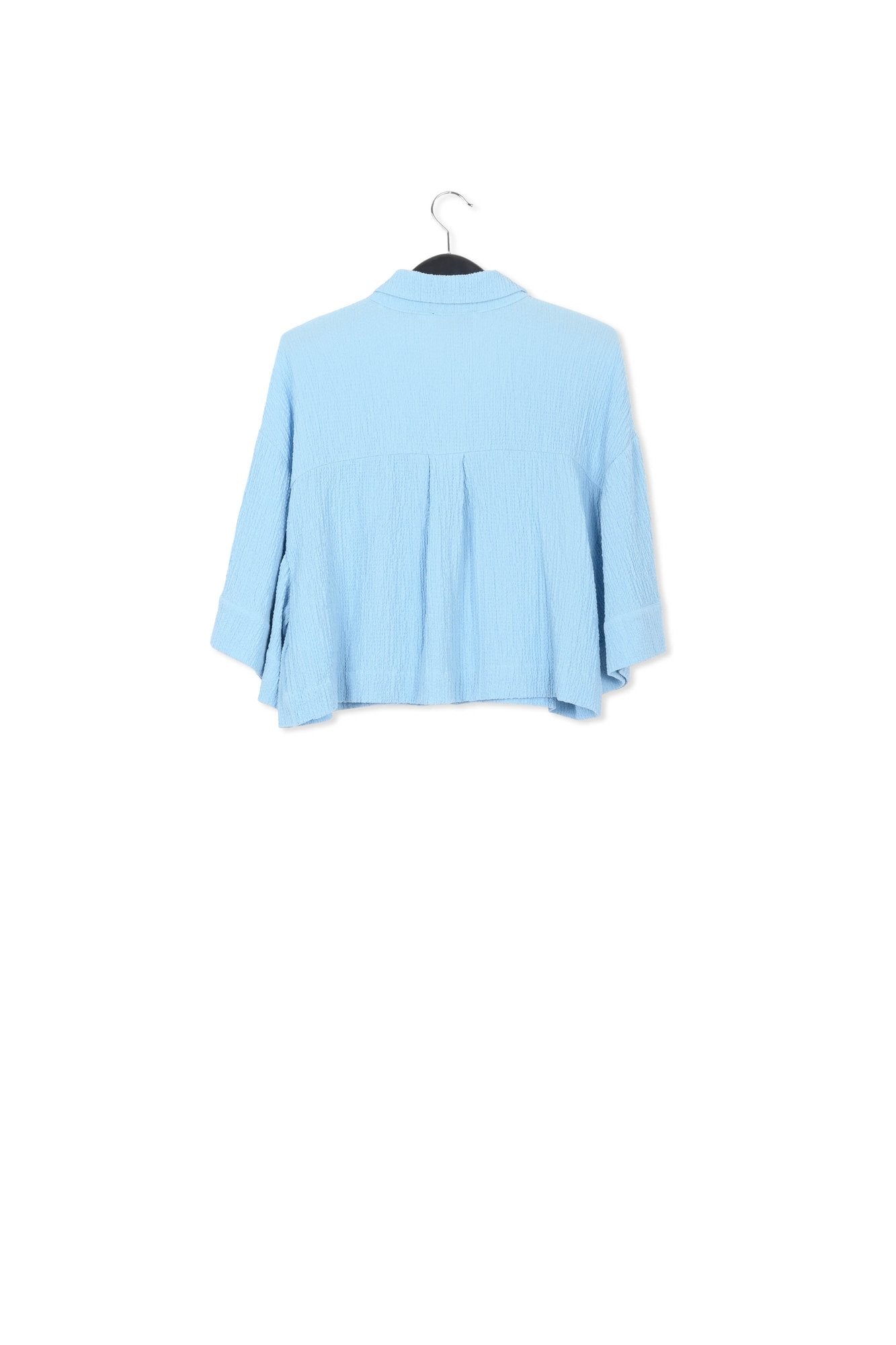 Lichtblauw kort overhemd in cloqué RE—SSENTIEL | Essentiel second hand