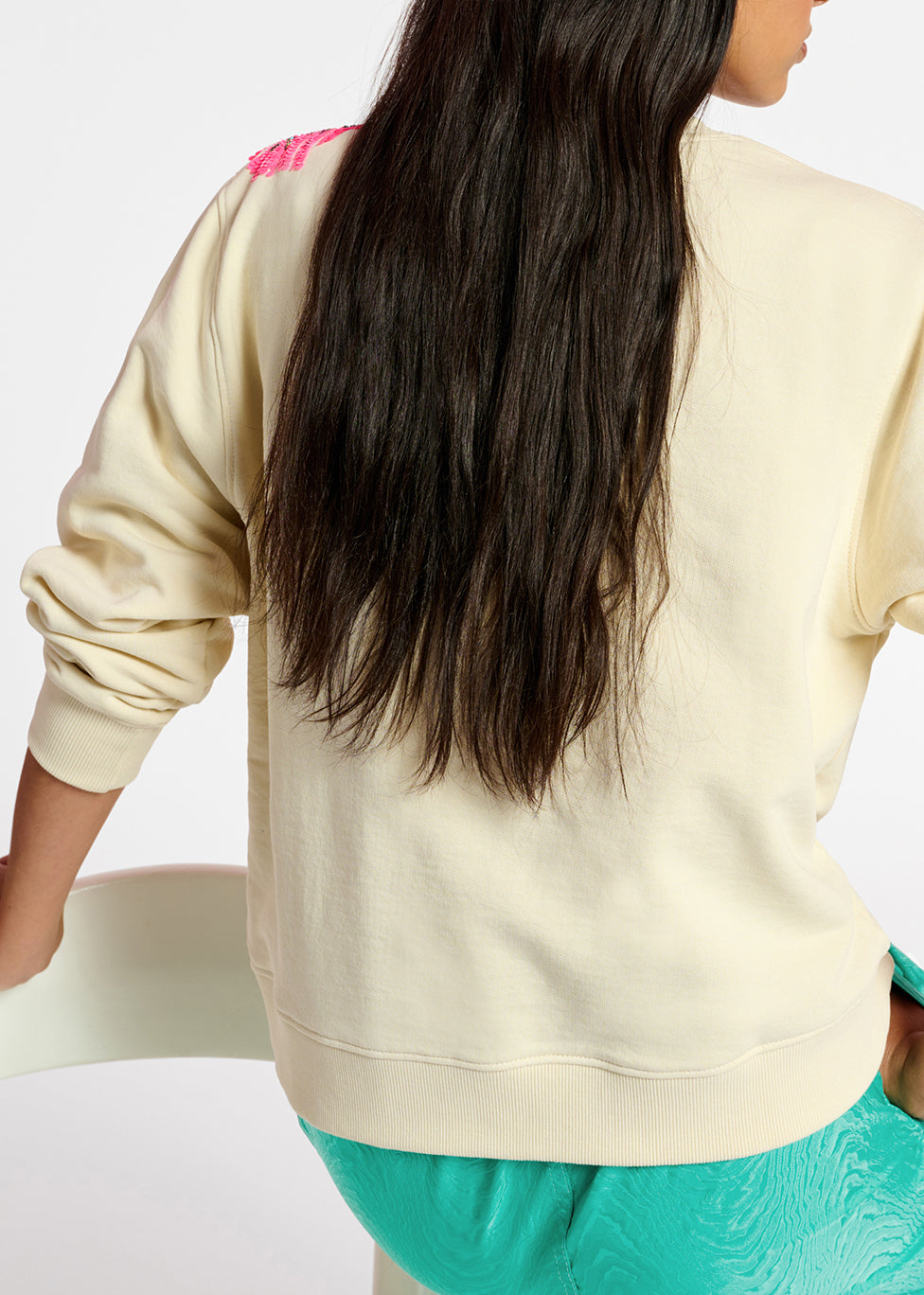 Ecru sweatshirt with floral sequin embroideries RE—SSENTIEL | Essentiel second hand