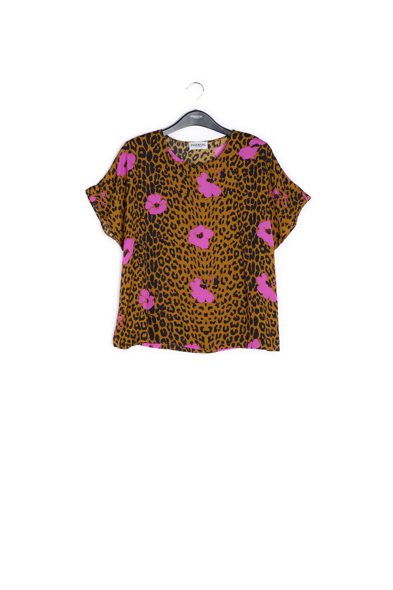 Leopard printed t-shirt with pink statement detail RE—SSENTIEL | Essentiel second hand