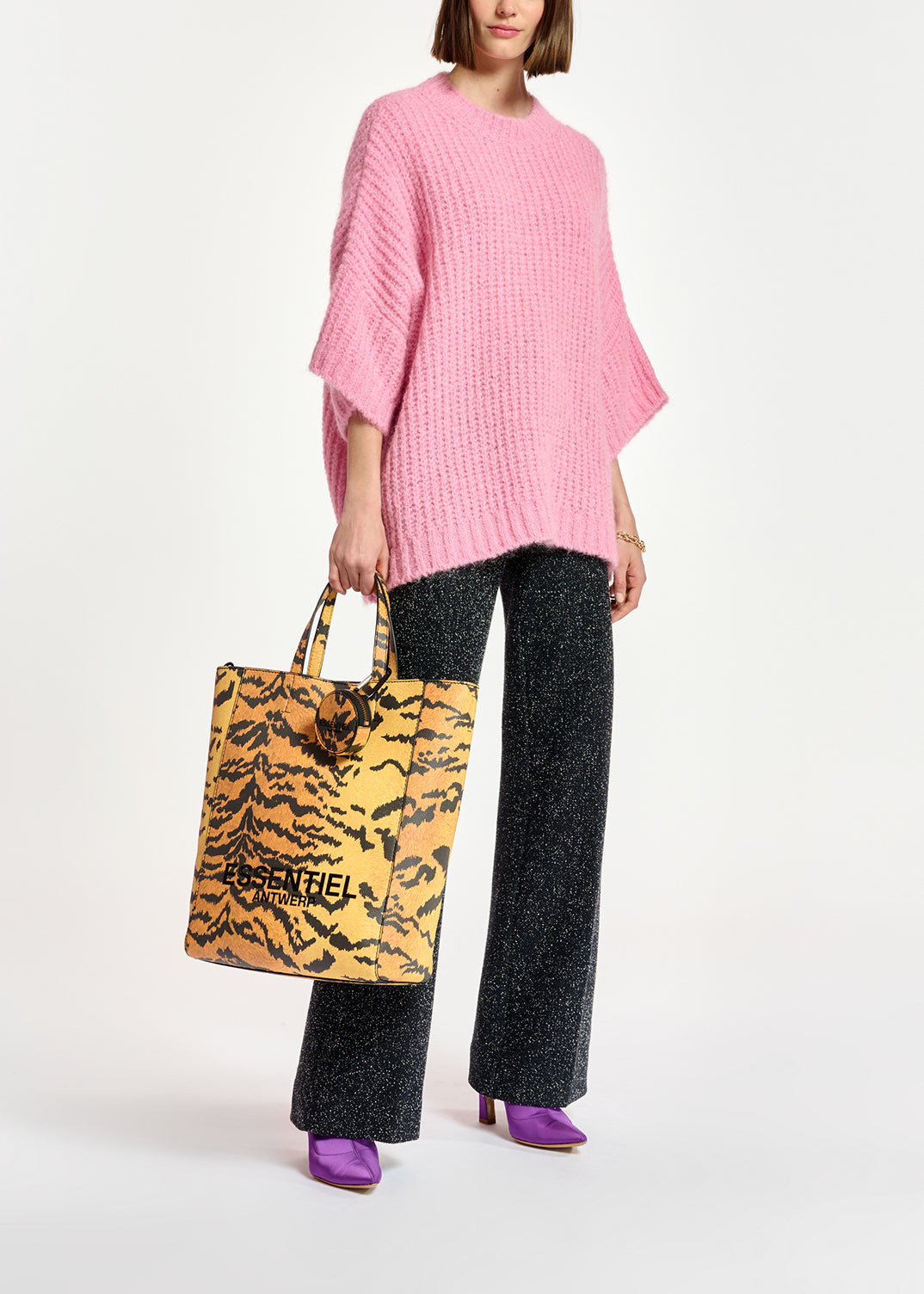 Pink boxy cut knit sweater RE—SSENTIEL | Essentiel second hand
