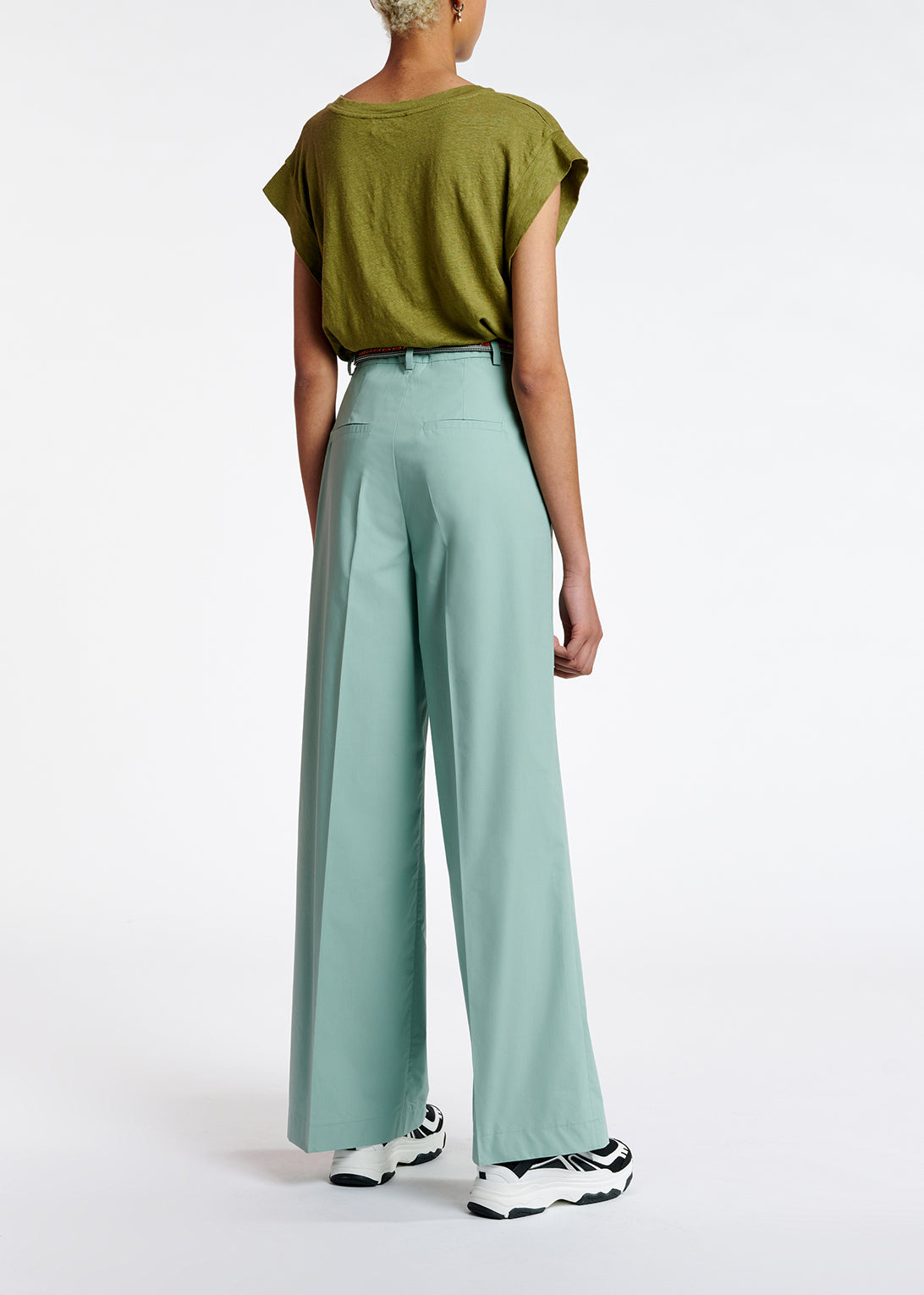 Khaki green linen V-neck T-shirt RE—SSENTIEL | Essentiel second hand